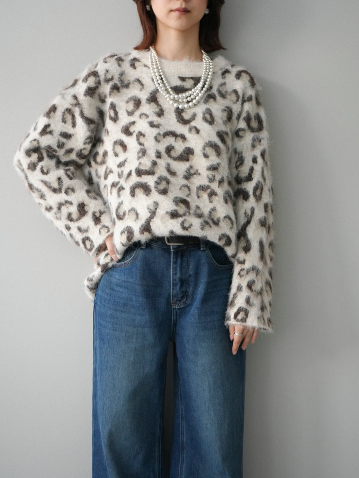 [SET]レオパードシャギーニットプルオーバー+裏起毛裾フリンジワイドデニムパンツ(2set)