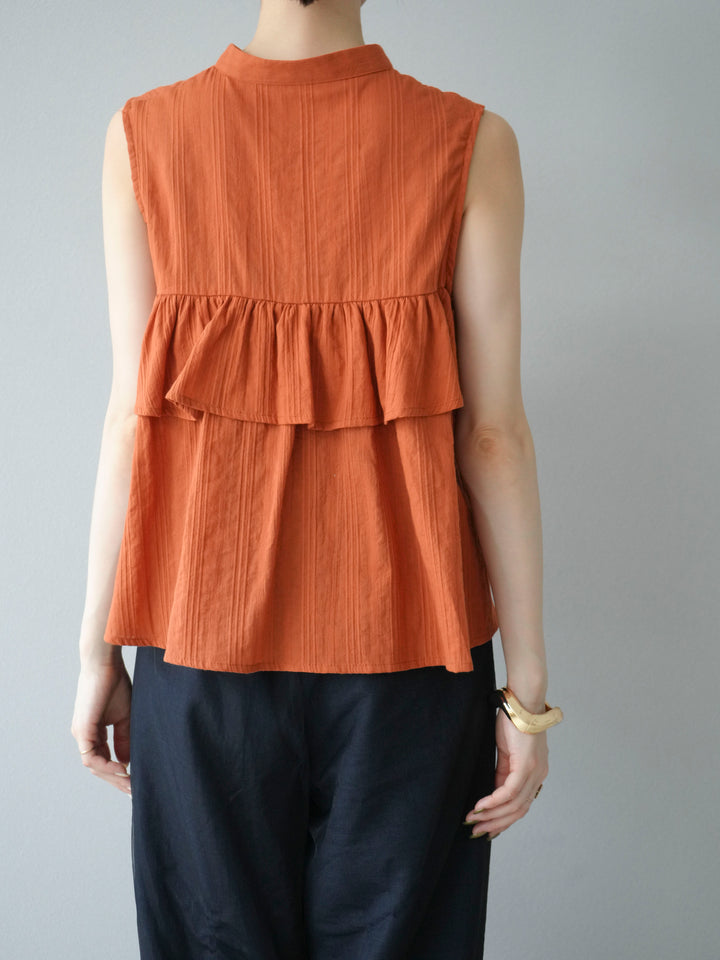 [予約]ドビーストライプアシンメトリーフリルノースリブラウス/テラコッタ