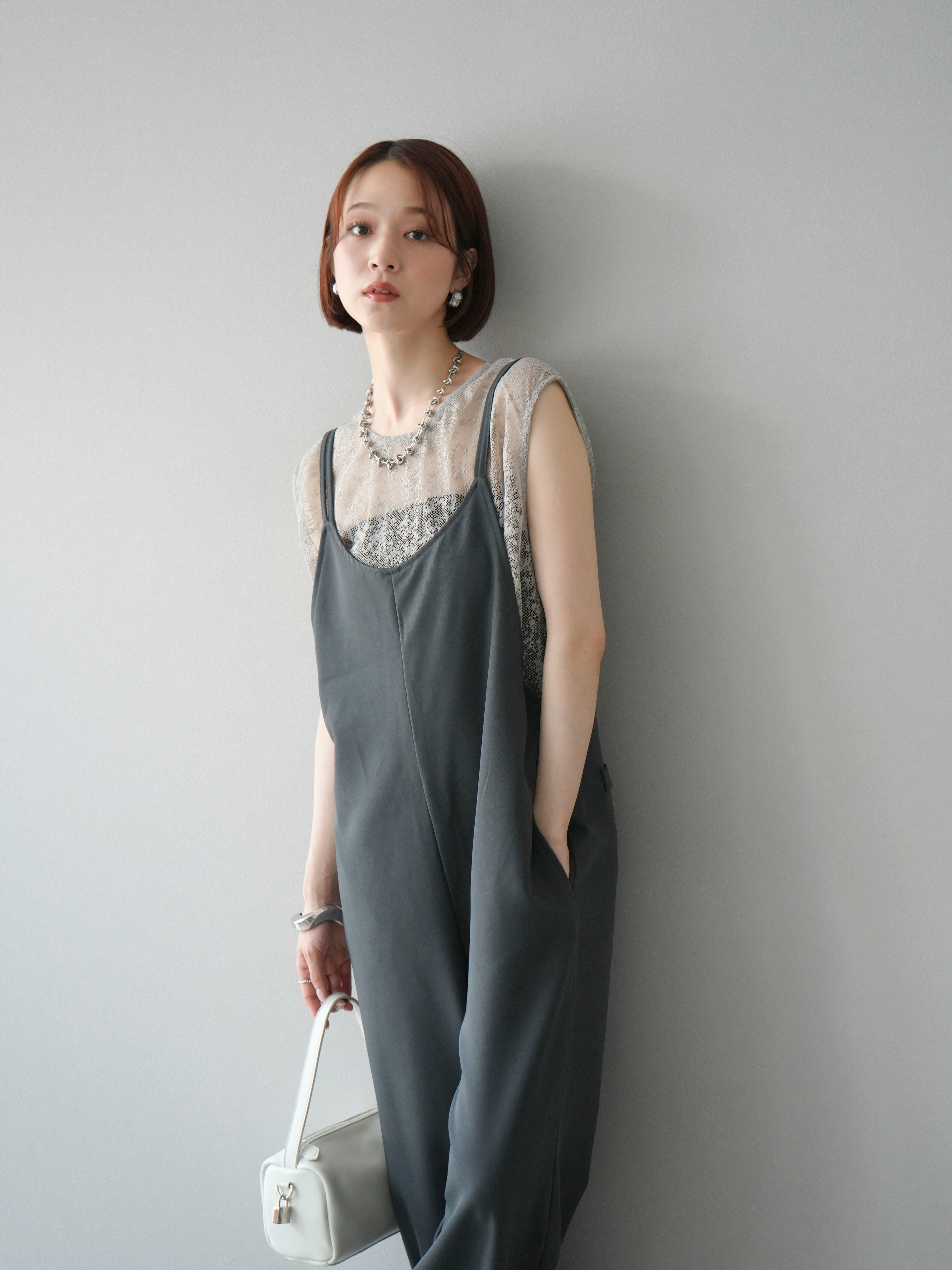 予約]バックデザインダブルストラップオールインワン/チャコール – Lumier