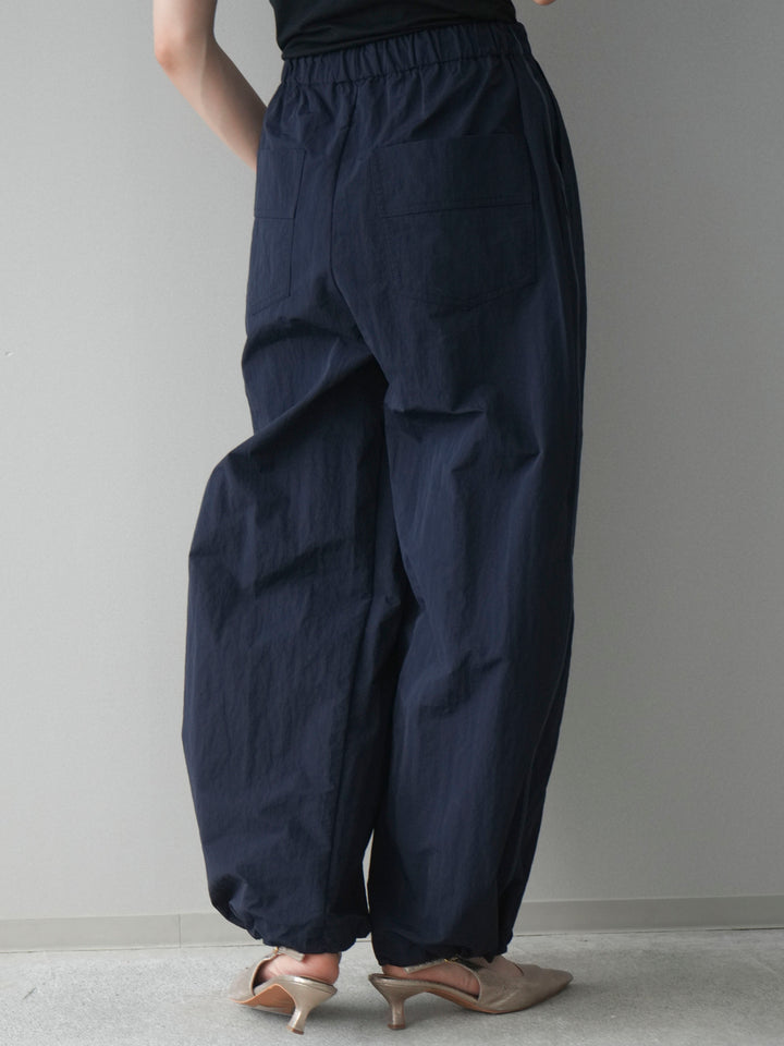 [予約]ドロストサイドラインナイロンパンツ/black