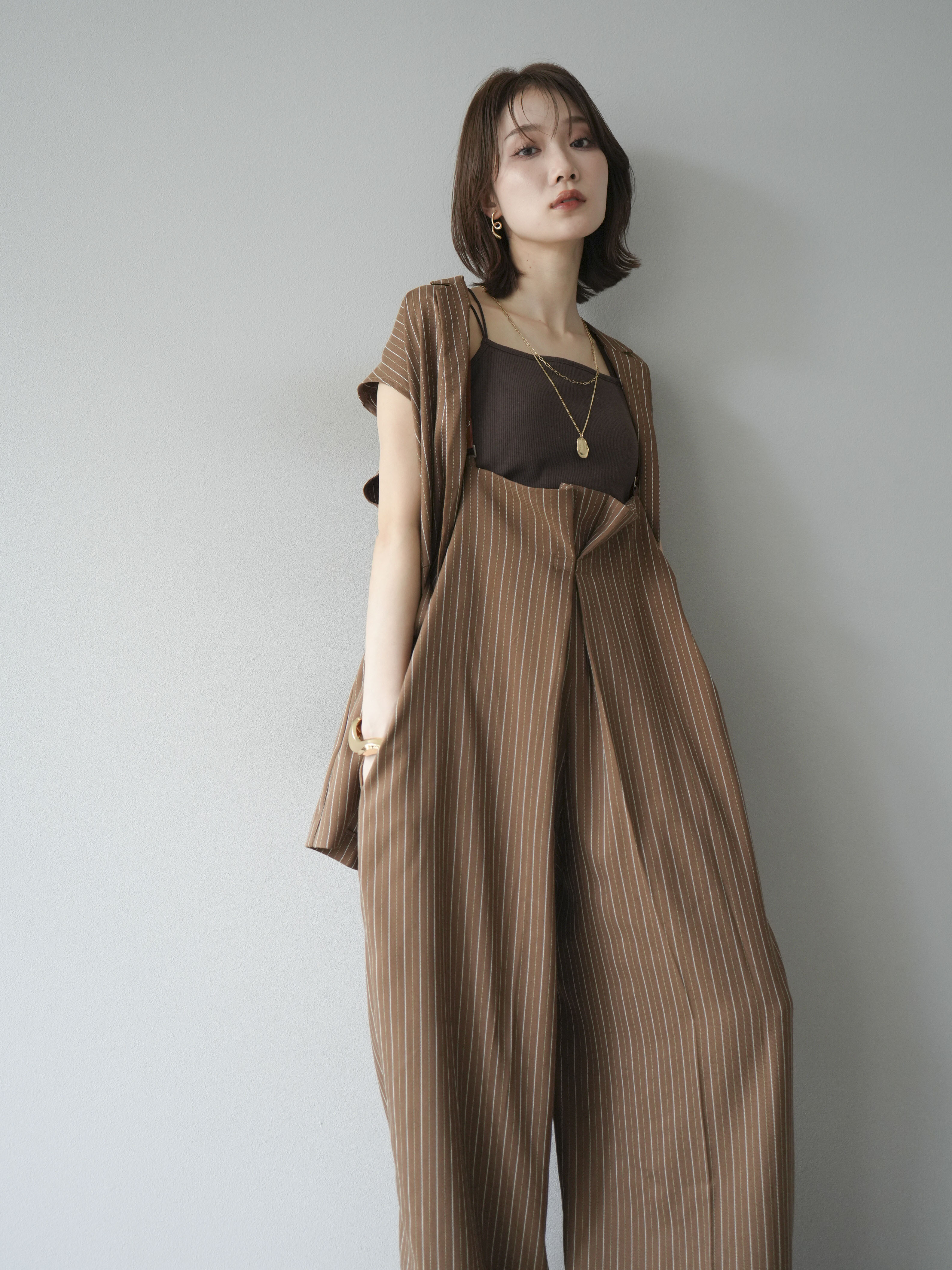 予約]ヘリンボーンストライプサロペット/ブラウン – Lumier