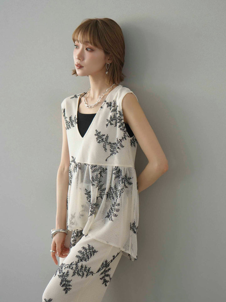 [予約]リーフ柄メッシュVネックフレアトップス/アイボリー