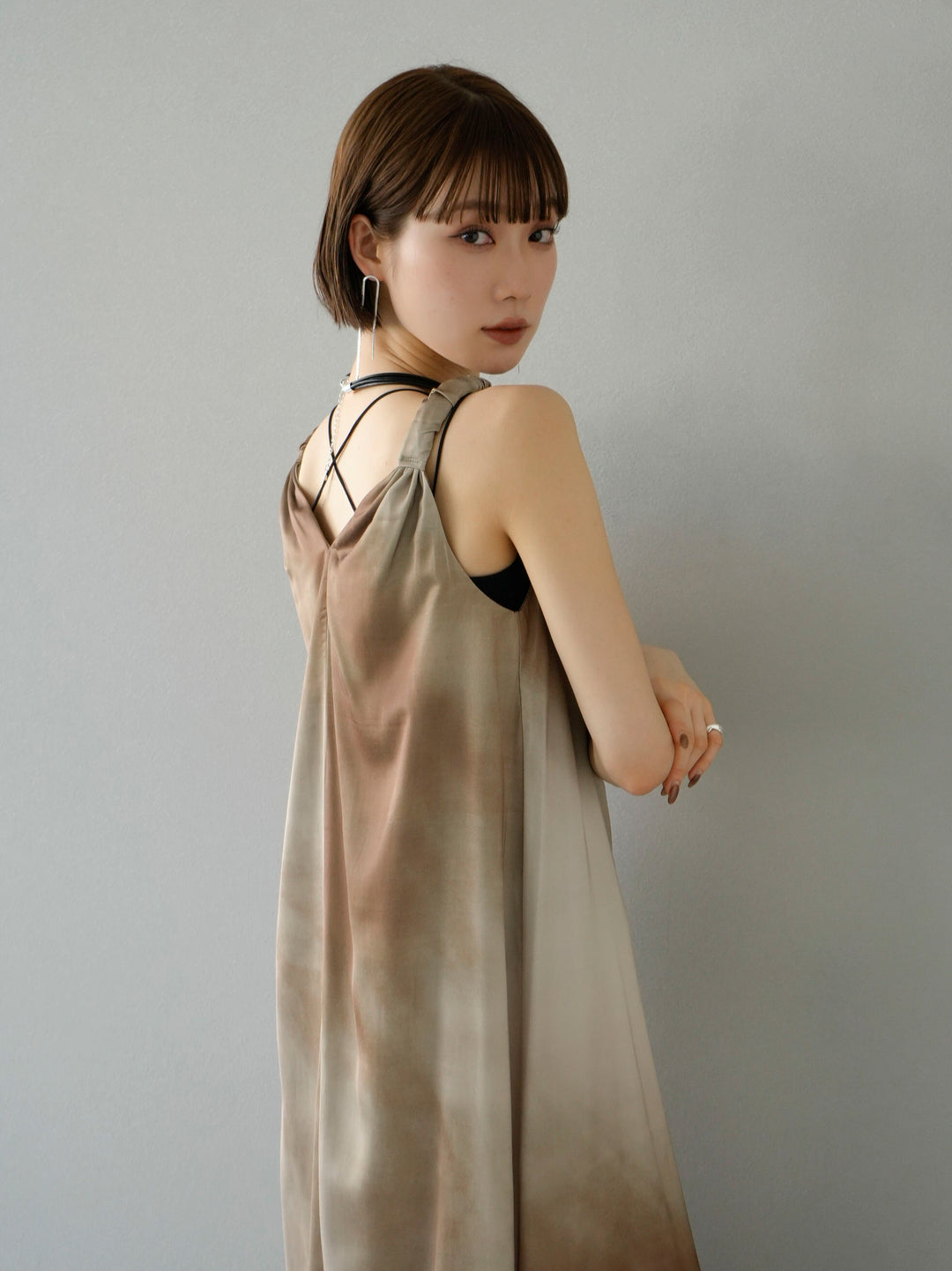 [Pre-order] Gradient design shoulder dress/green