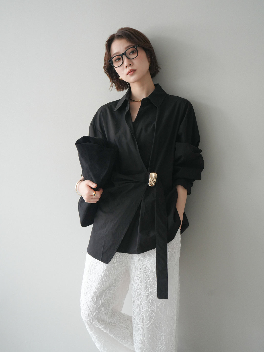 [SET]メタルパーツドレープシャツ+シアーコードレースイージーパンツ(2set)