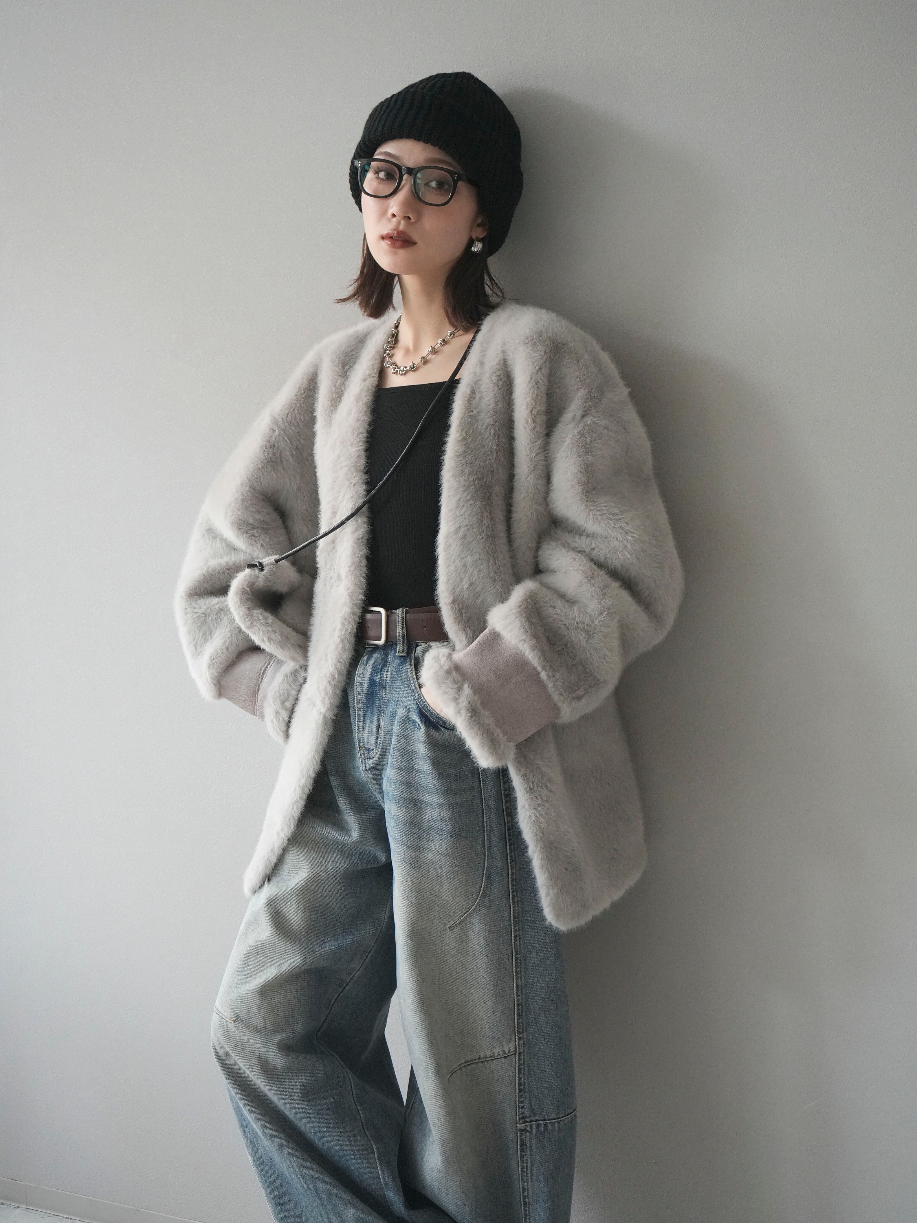 SET]バッグ付エコファーノーカラーコート+ベルト付カーブデニムパンツ