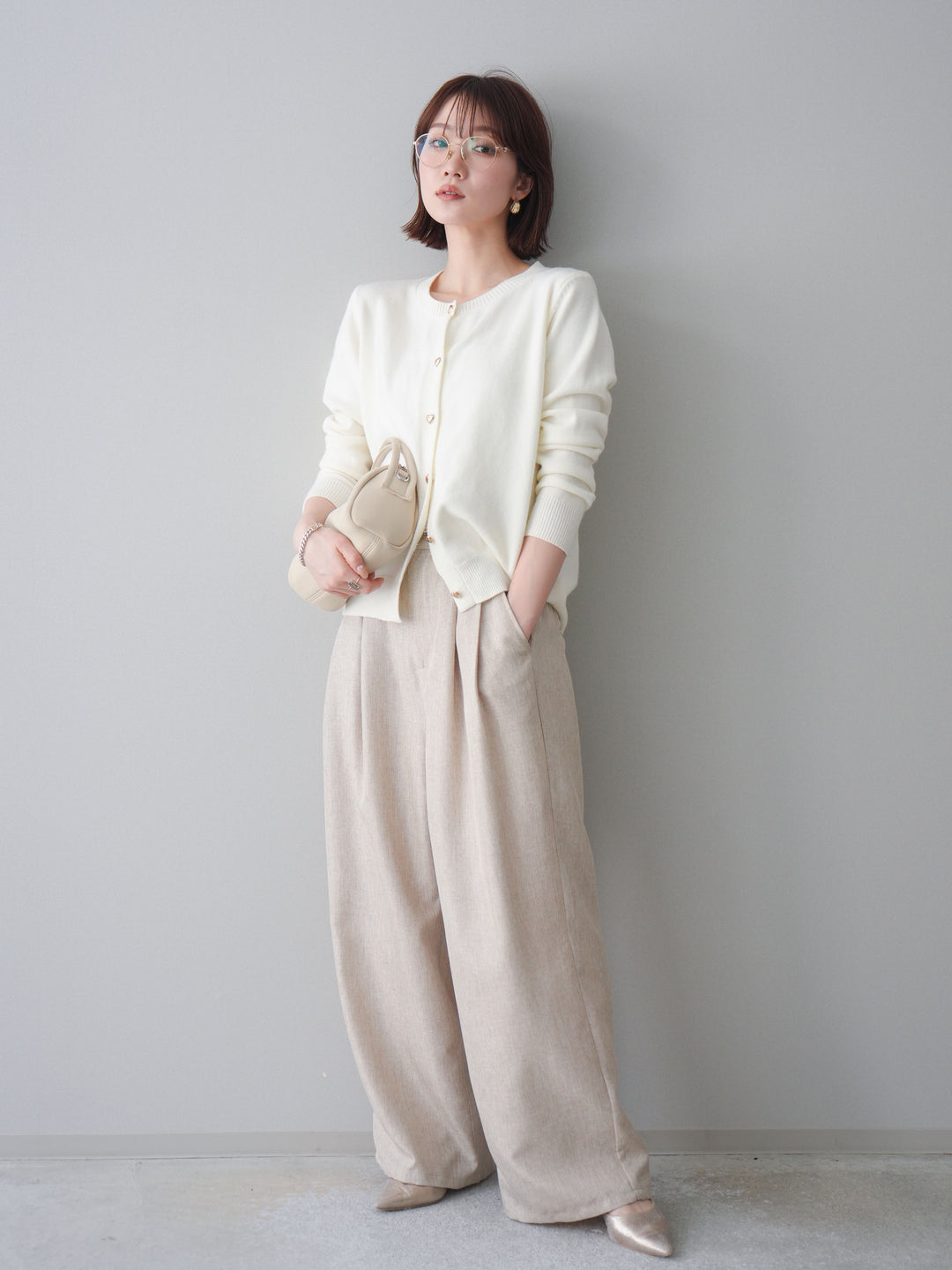 [予約]リネンライクタックワイドパンツ/oatmeal