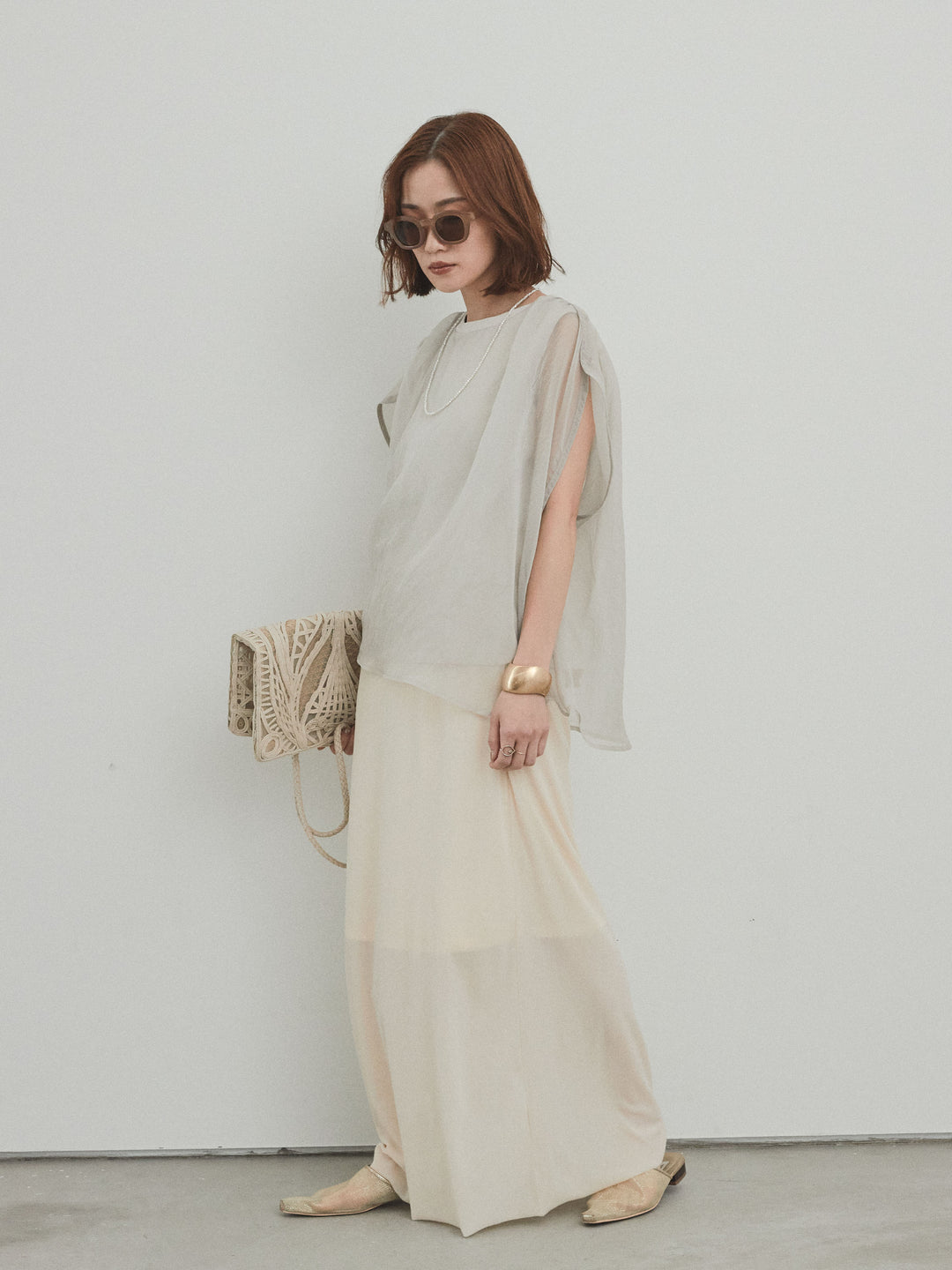 [SET] 緊湊光滑透視層疊上衣 + 天鵝絨低腰裙 (2set)