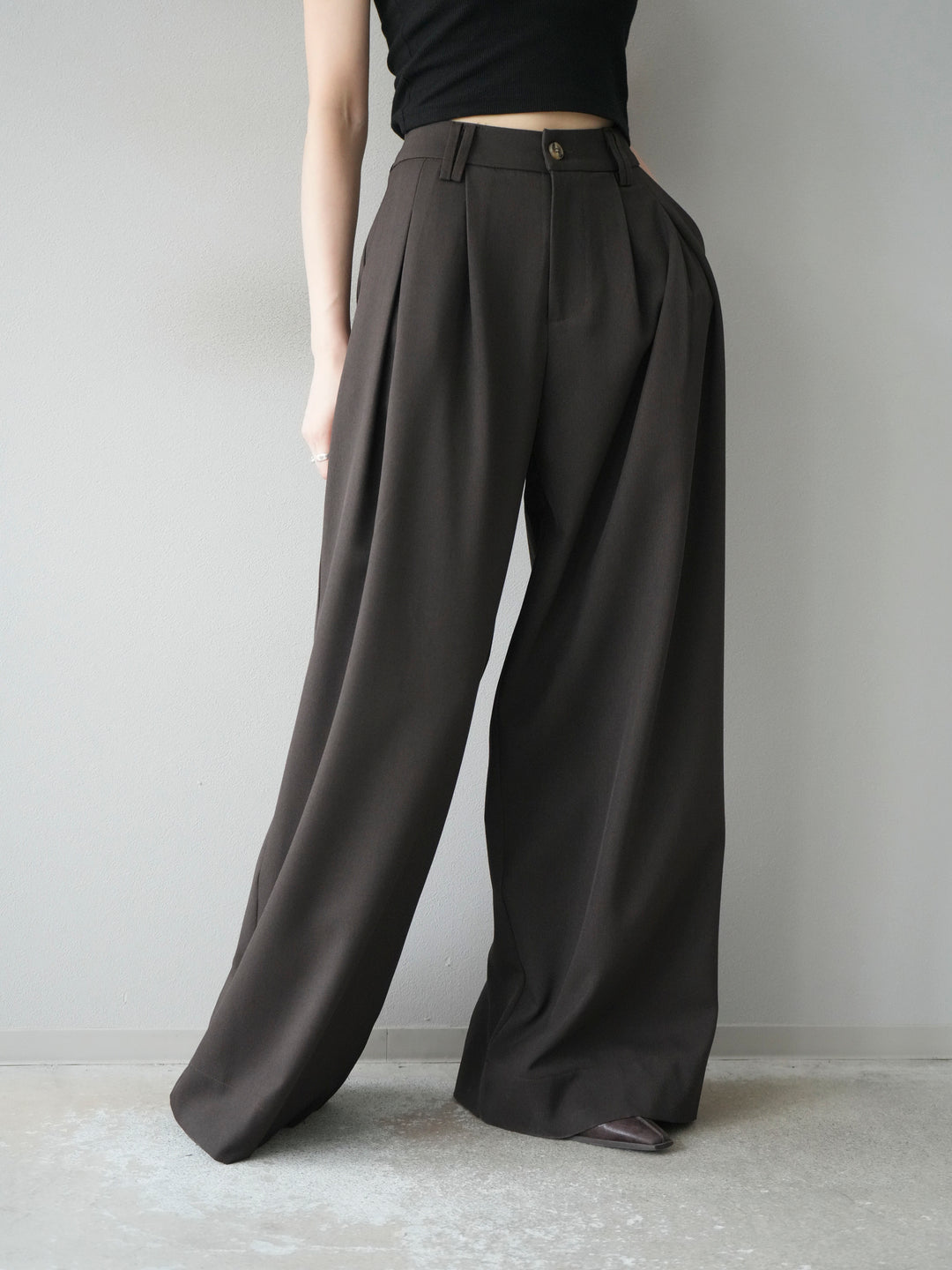 [予約]ダブルタックワイドパンツ/ブラウン