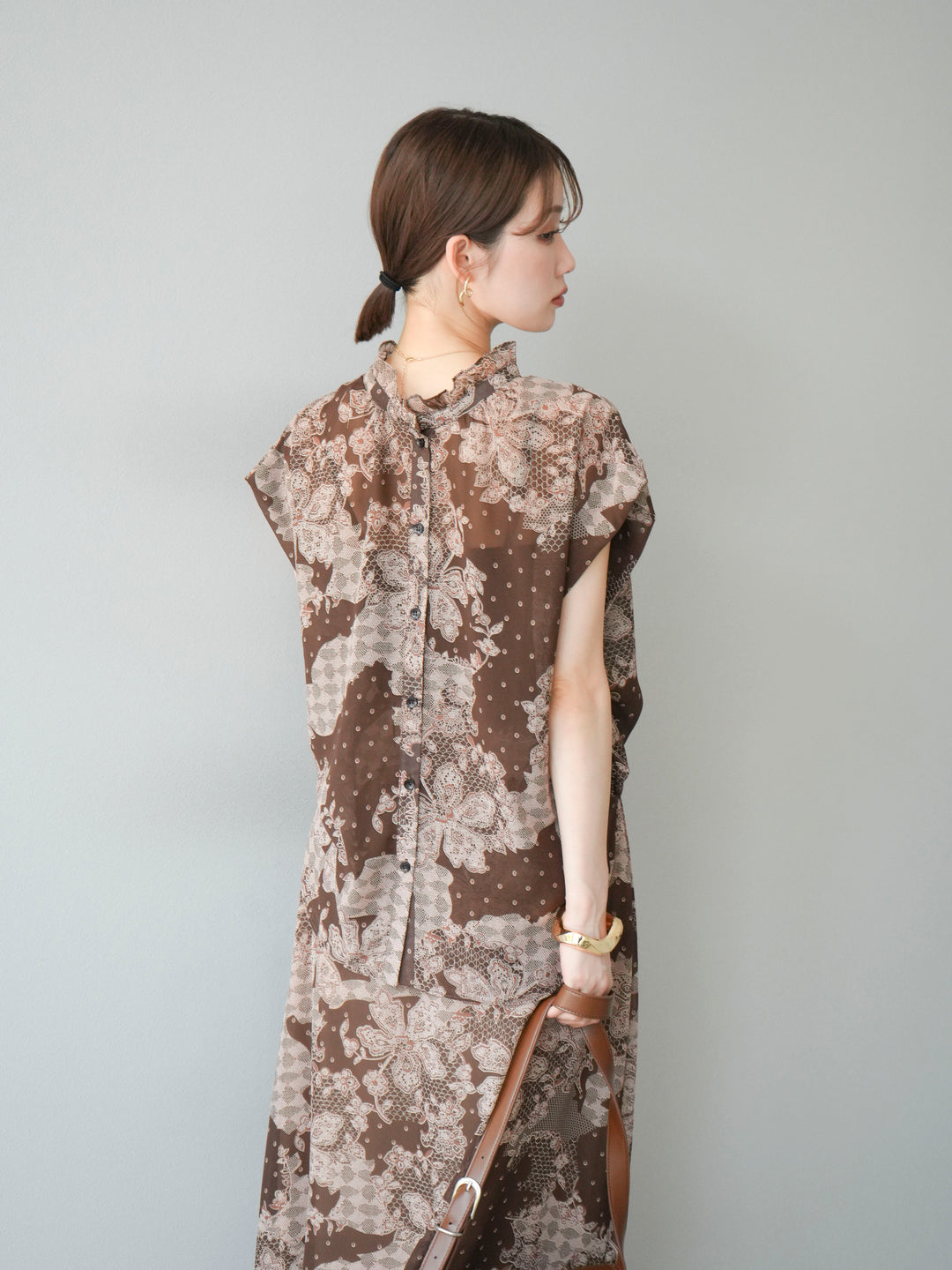 [SET] 花朵圖案法式袖襯衫 + 花朵圖案喇叭裙 (2 套)