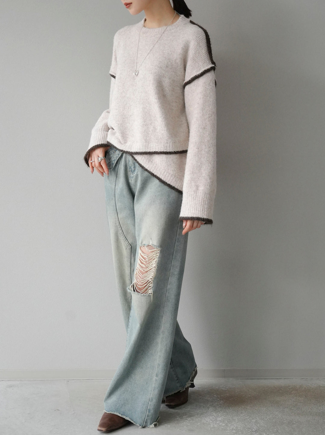 [預訂] 色彩協調針織套頭衫/象牙色