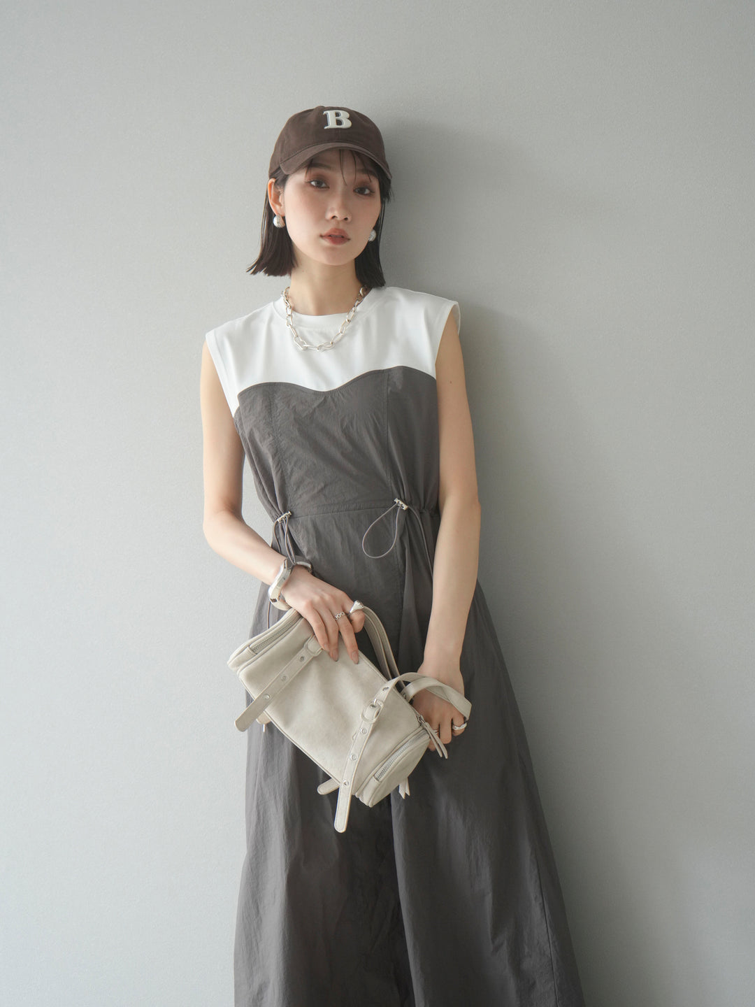 [SET] 剪裁對接尼龍洋裝 + 可選飾品套裝 (2 套)