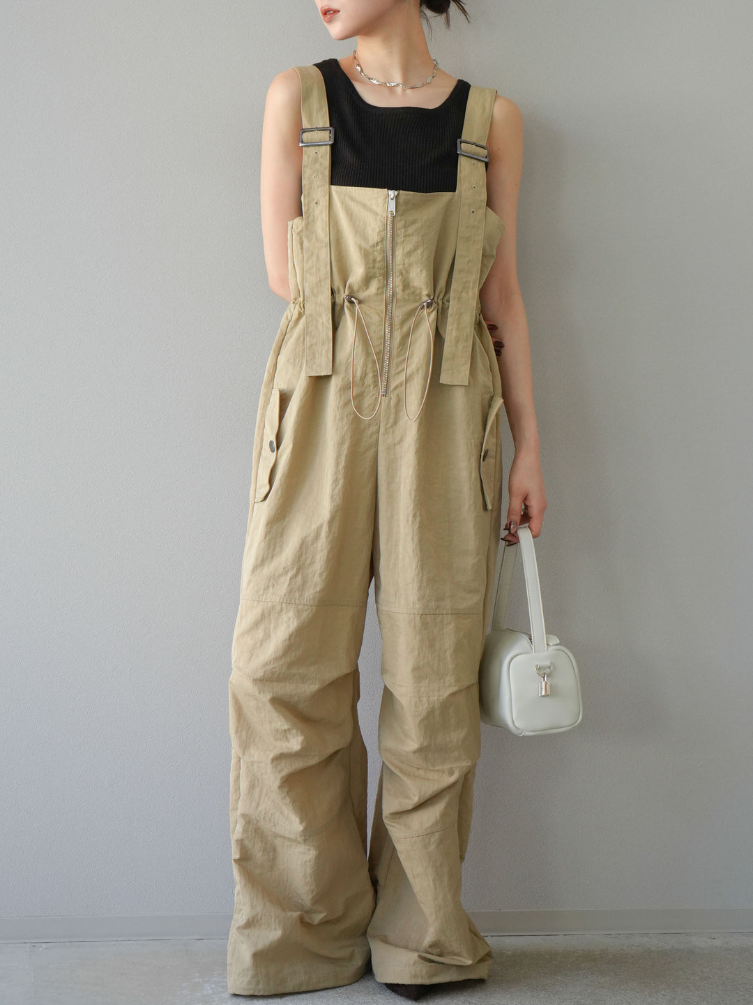 [予約]ナイロンタックデザインサロペット/ベージュ