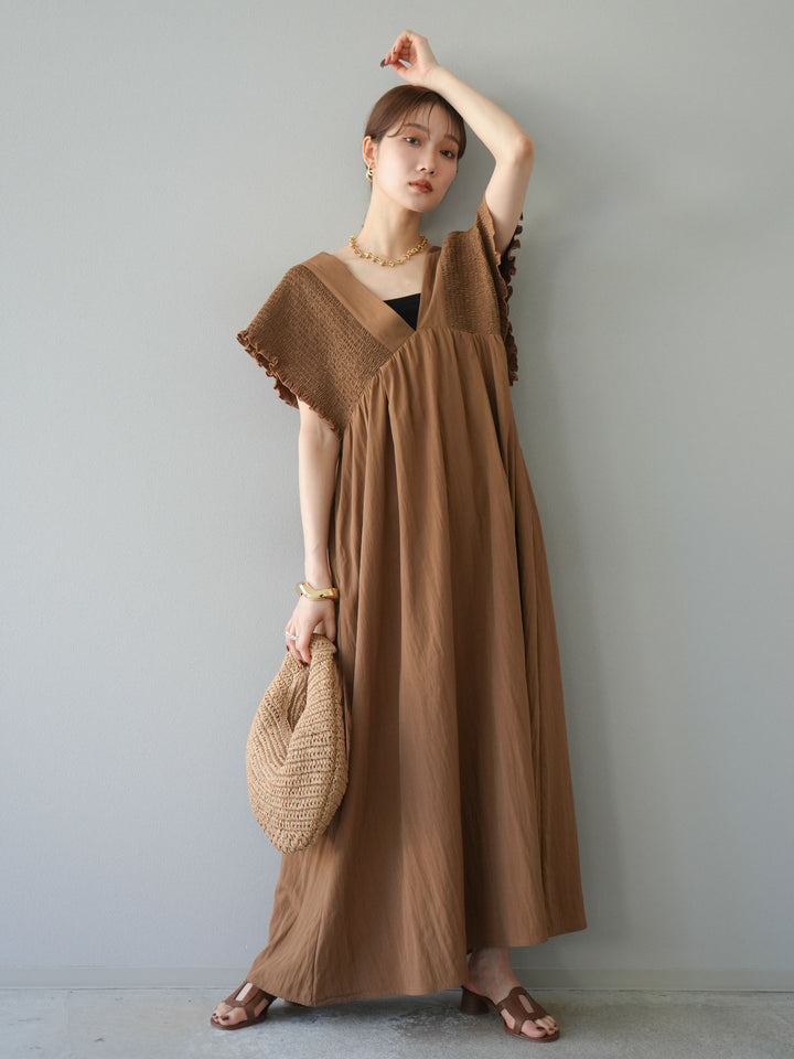 [SET] 褶皺V領連身裙 + 褶皺V領連身裙 (2件套)