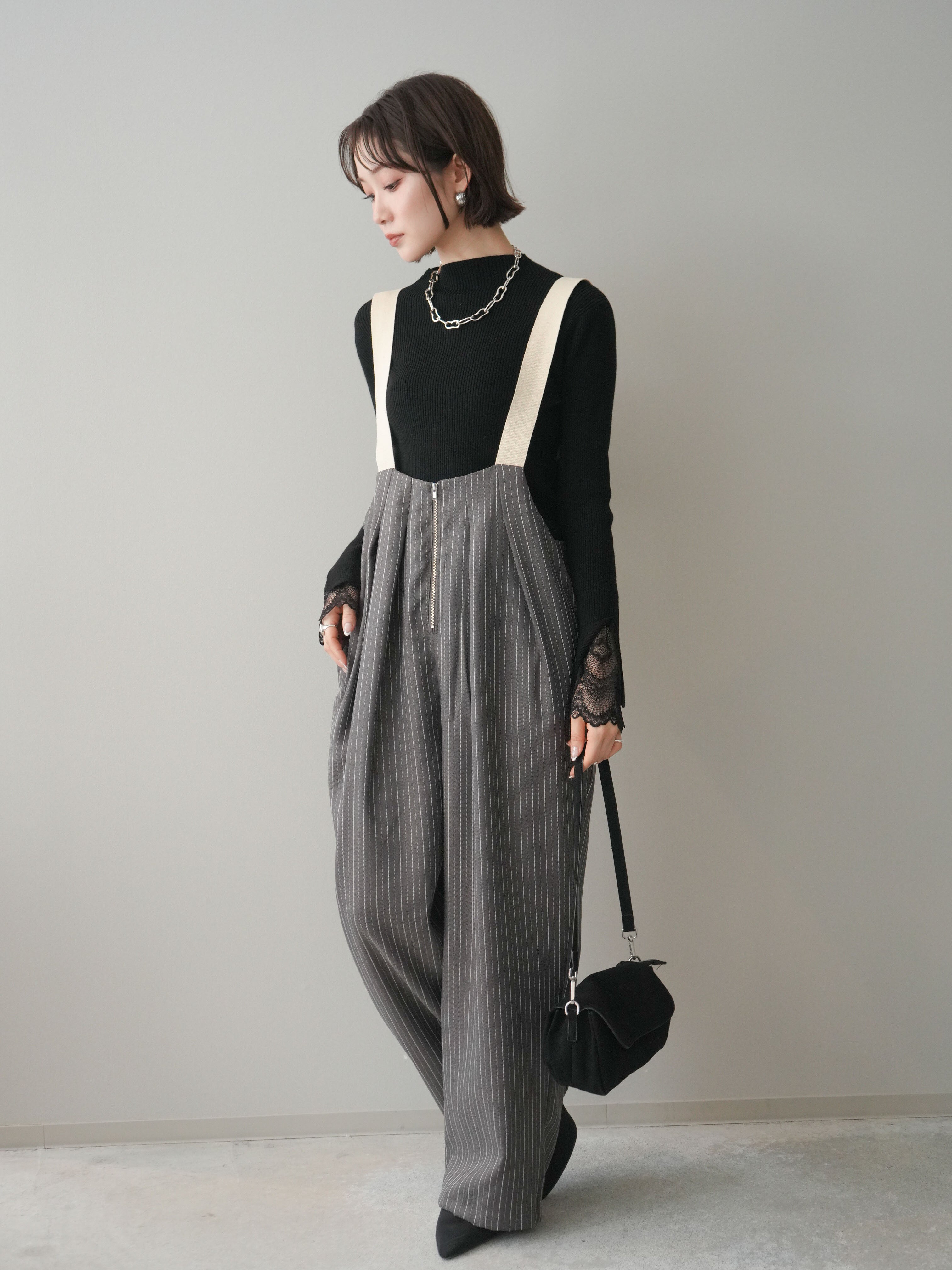 A19126 美品 グラム ストライプ 変形サルエルクロップドパンツ 黒4 予約]グログランテープストライプサロペット/charcoal – Lumier