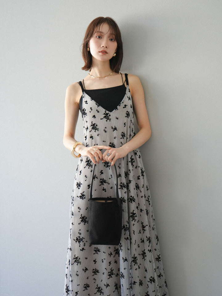 [SET]フロッキーチュールレイヤードベロアキャミワンピース+カップ付きバッククロスキャミソール(2set)