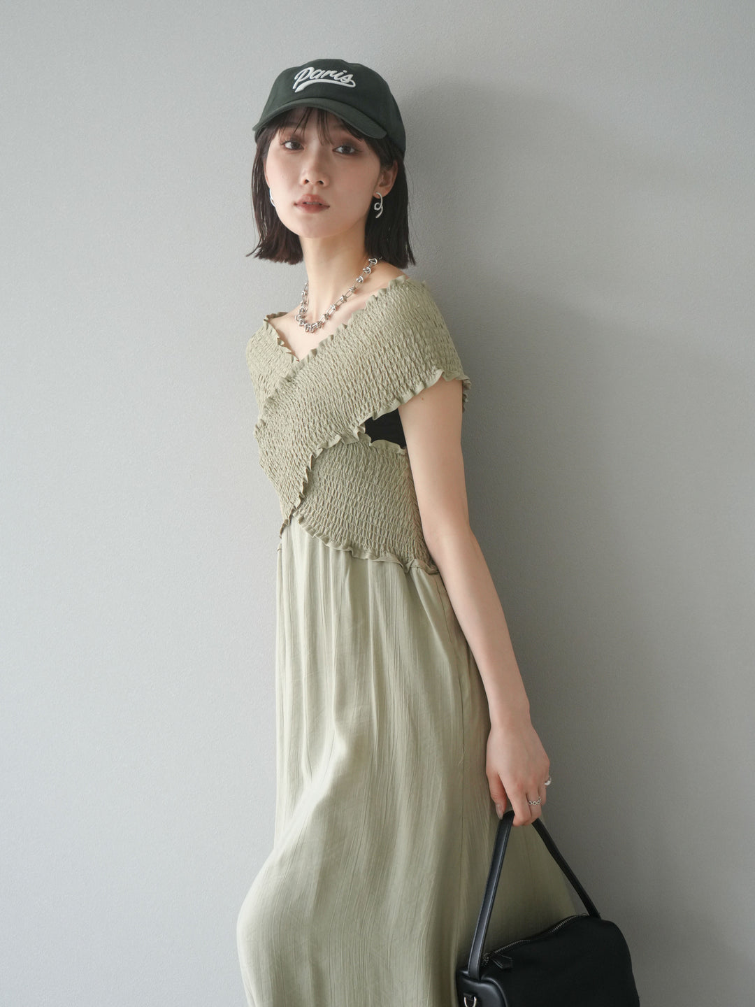 [予約]シャーリングクロスワンピース/グレージュ