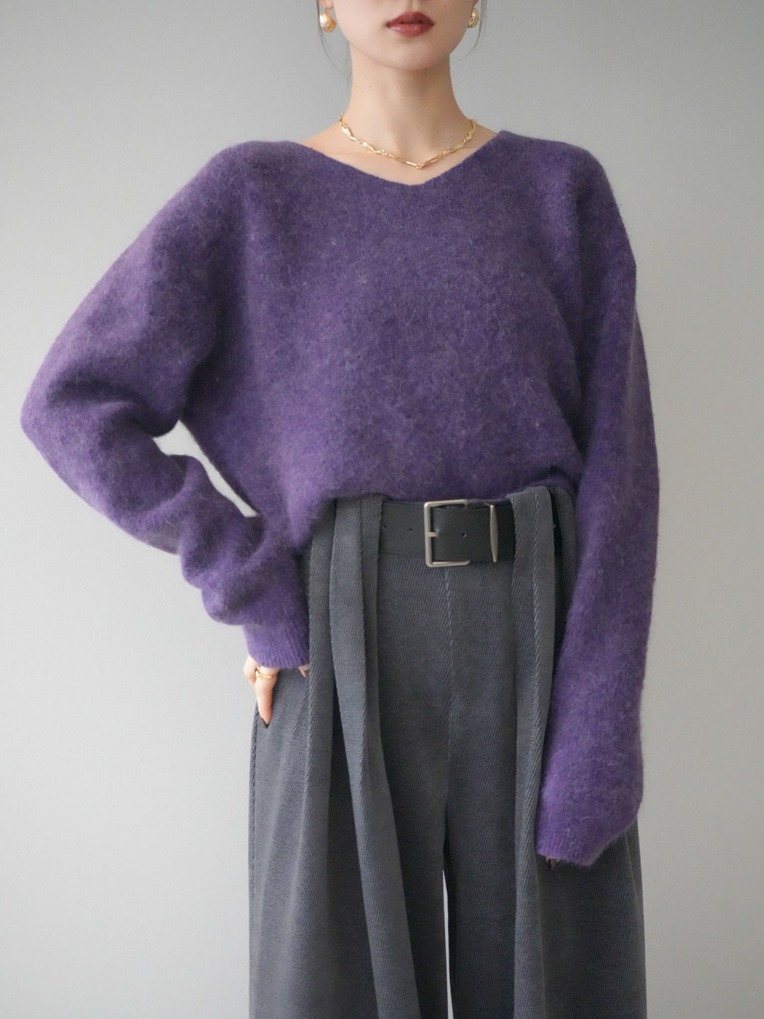 [予約]シュシュ付きアンゴラタッチVネックニットプルオーバー/purple