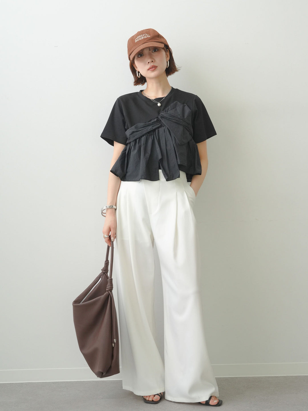 [SET]ナイロンドッキングツイストTEE +アシンメトリーベルトタックワイドパンツ(2set)