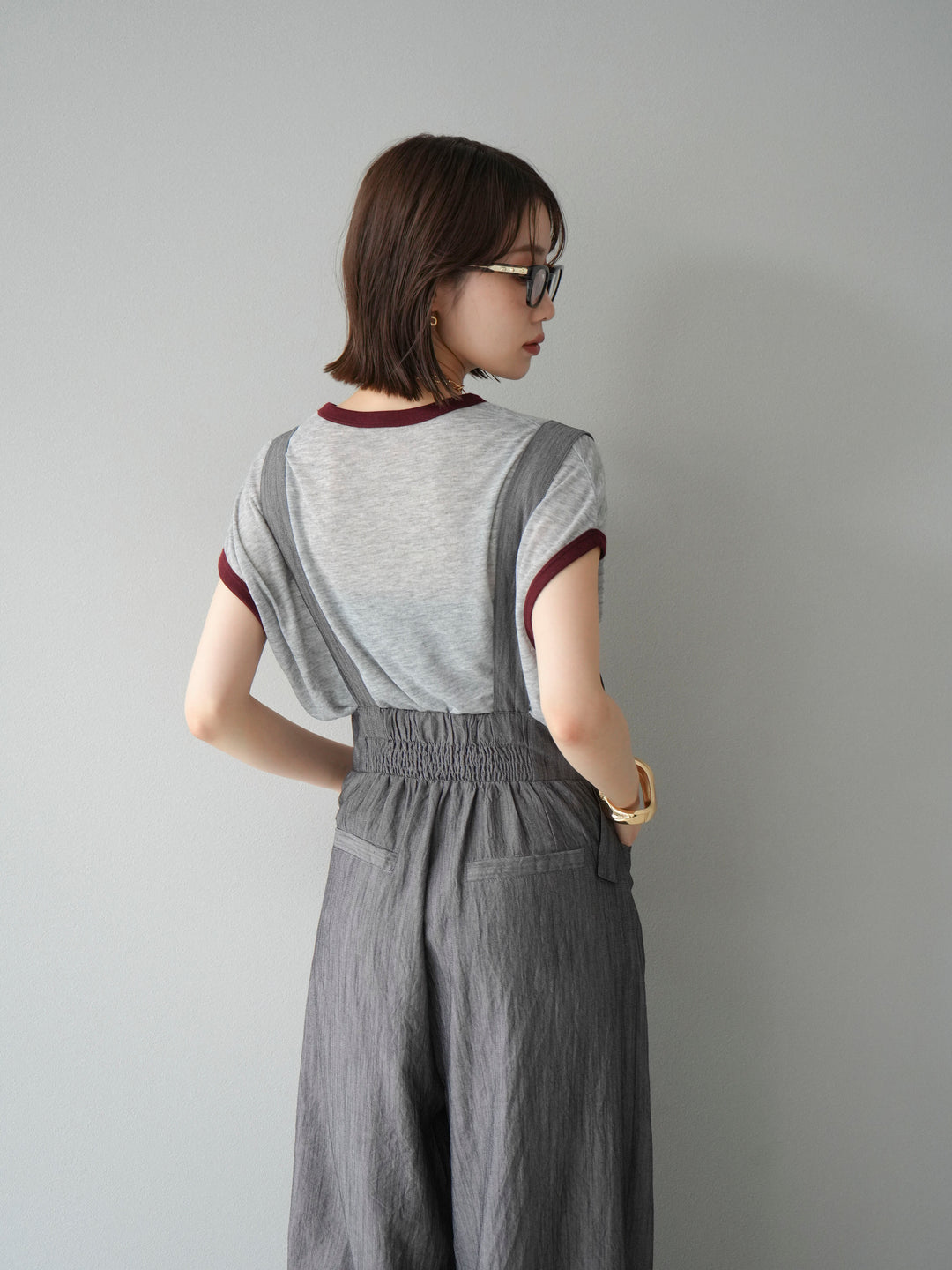 [SET]ストリングデザインハイウエストサロペット+シアーフライス ロゴプリントT (2set)