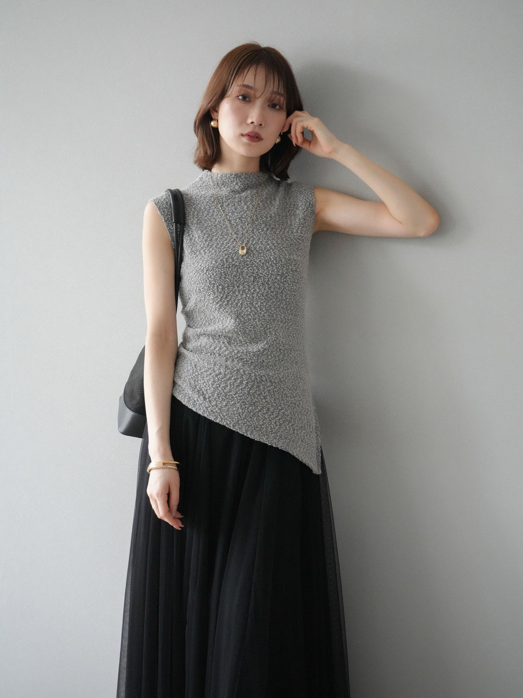 [SET]ブークレアシメニットノースリーブトップス+チュールボリュームスカート(2set)