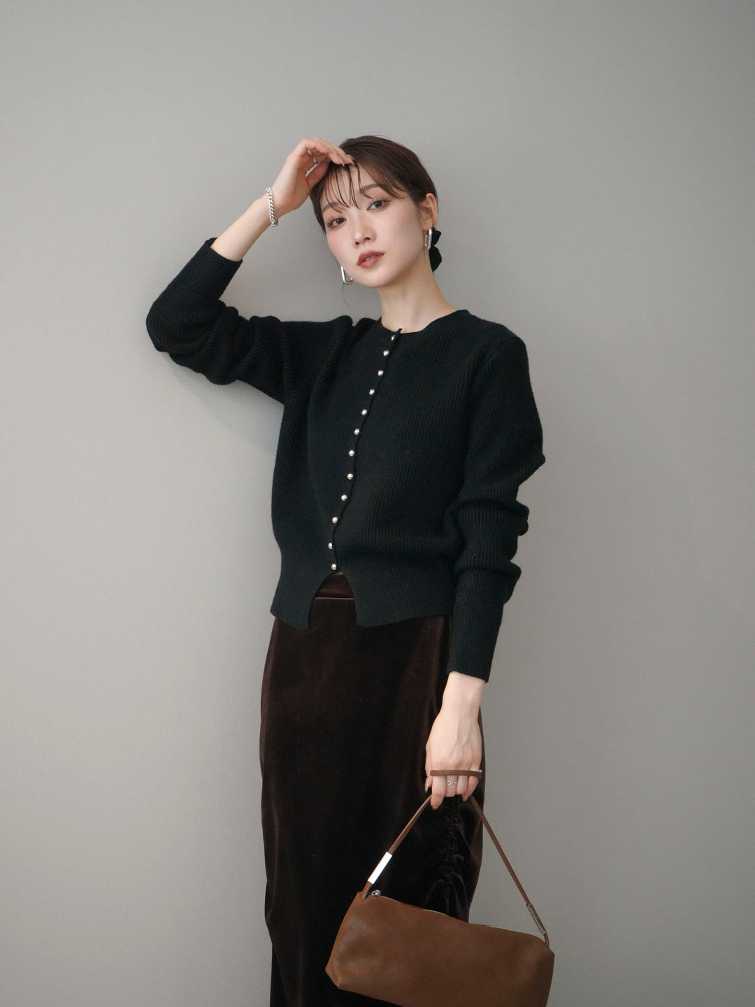 [予約]シルバーボタン畦編みニットカーディガン/black