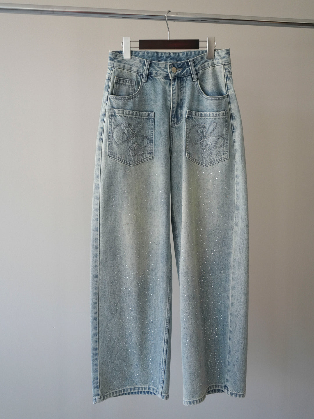 【套裝】3D蕾絲荷葉邊上衣+前口袋串珠闊腿牛仔褲（兩件套）