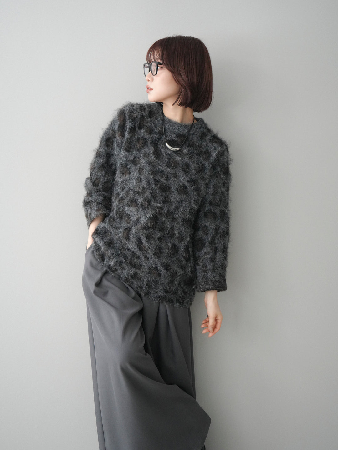 [予約]レオパードシャギーニットプルオーバー/gray