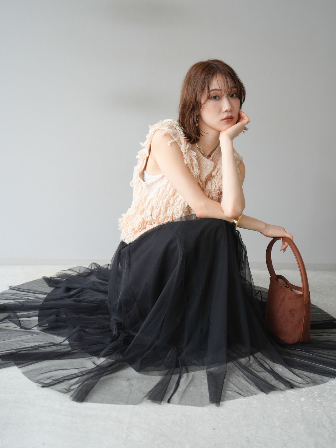 [SET] 前開衩針織背心 + 薄紗蓬鬆裙 (2 件套)