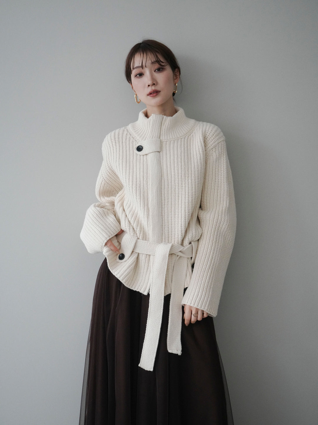 [予約]畦編みボトルネックZIPニットカーディガン/white