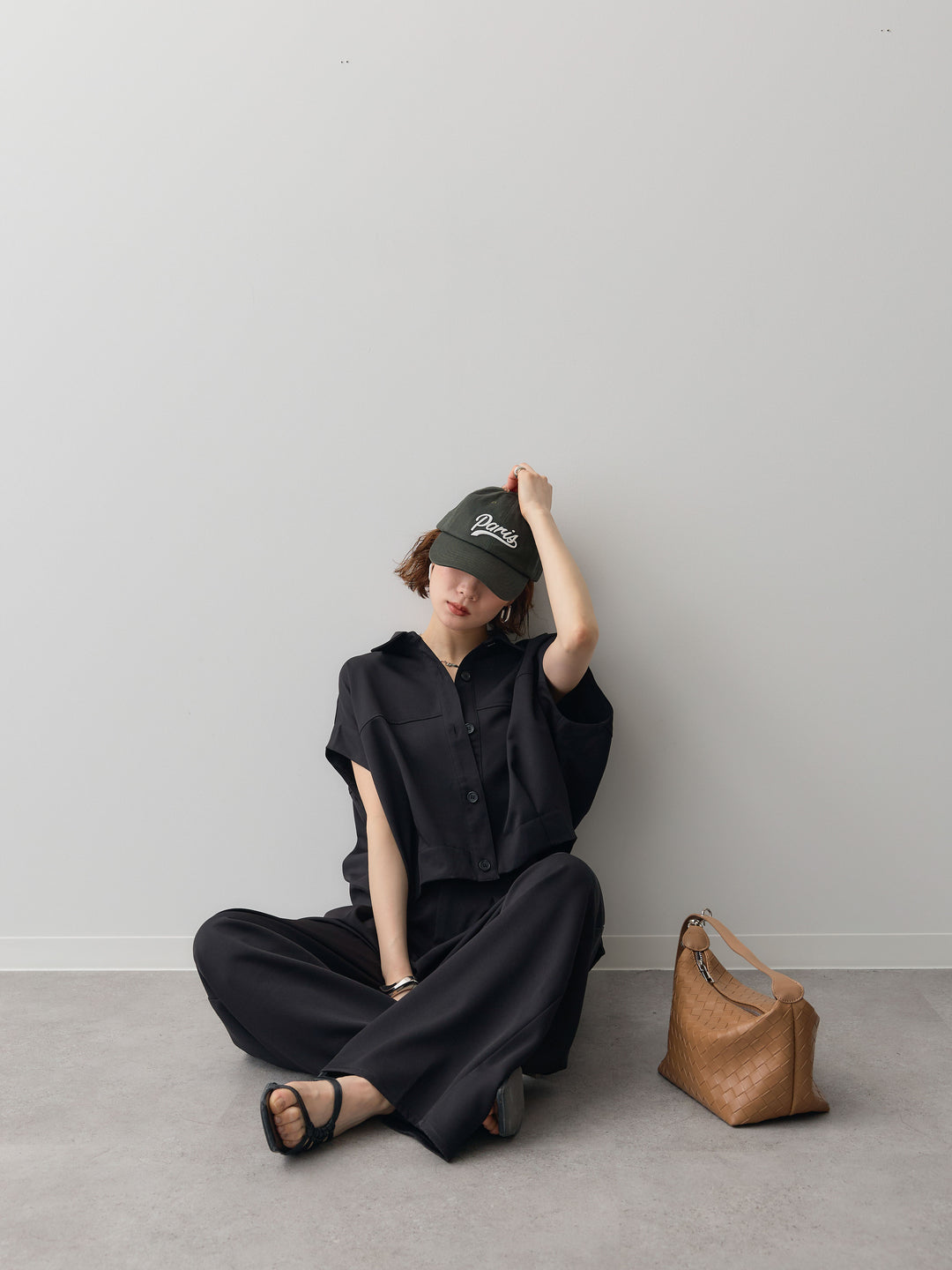 【套裝】縐綢燈籠無袖襯衫 + 縐綢闊腿褲（兩件套）