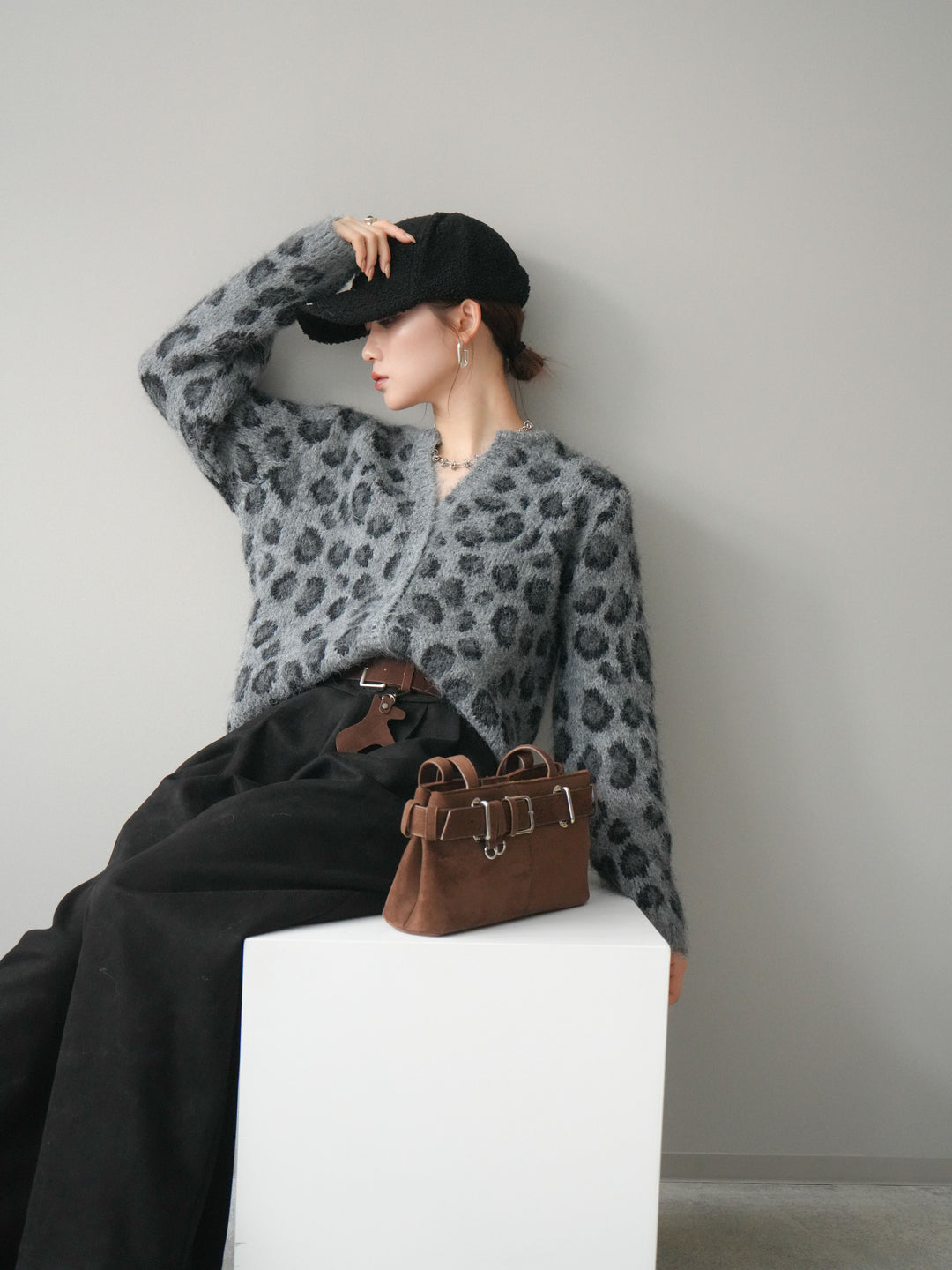 [SET]モヘアタッチレオパード柄ニットカーディガン+モヘアタッチレオパード柄ニットカーディガン(2set)