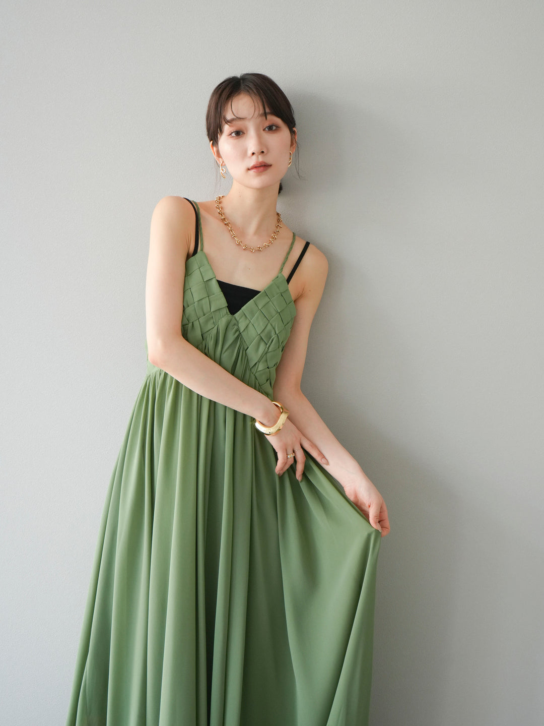 [SET]編み込みデザインシフォンワンピース+カップ付テレコリブベアキャミソール(2set)