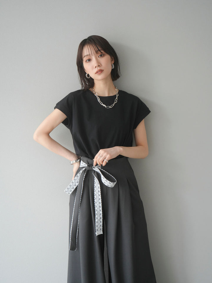 【預購】法式袖T卹/黑色