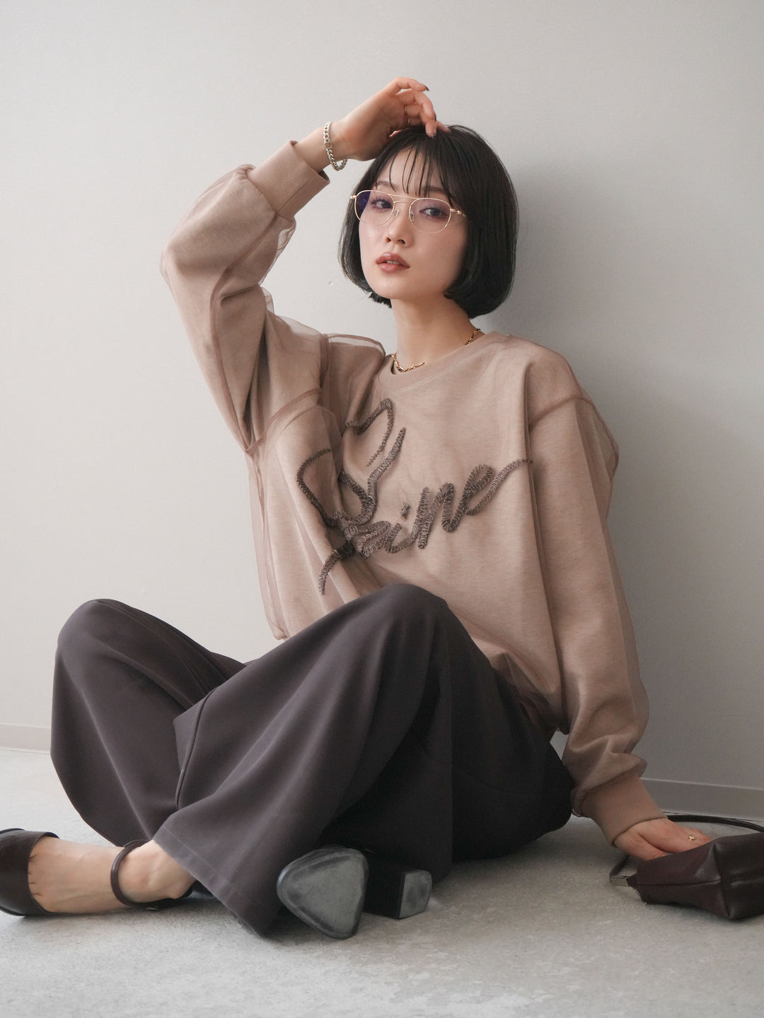 [予約]チュールレイヤードロゴスエットプルオーバー/beige