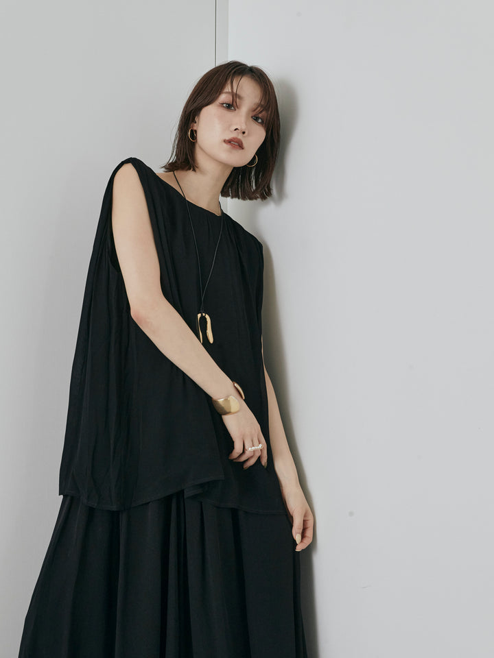 [預購] 透視褶肩襯衫/黑色