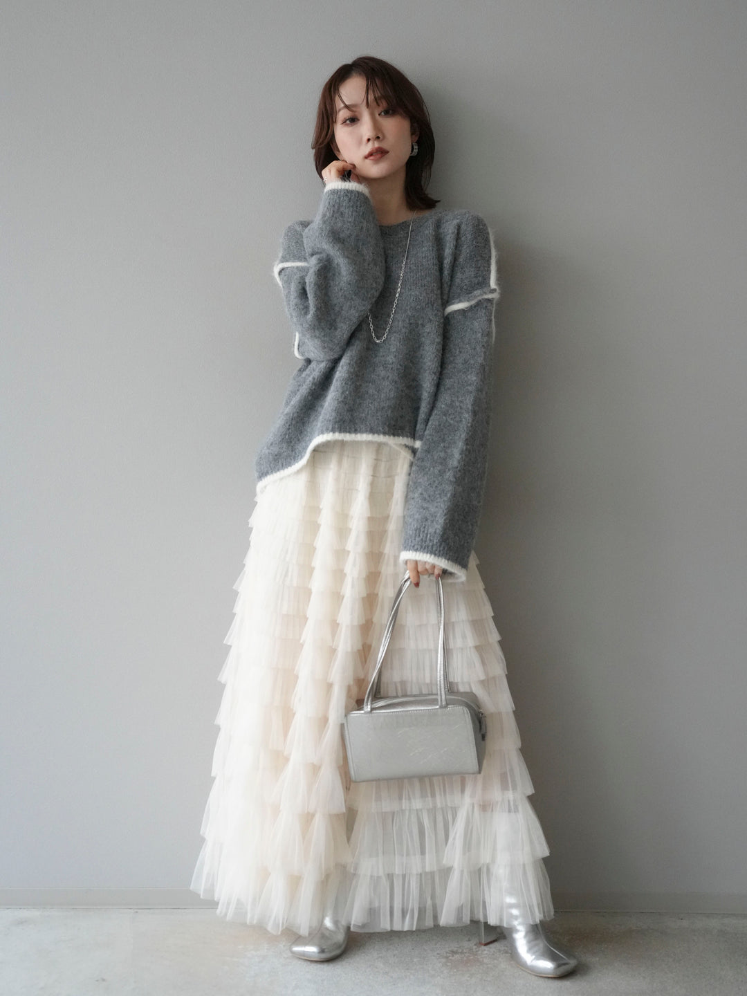 [SET]バイカラーレイヤードデザインニットプルオーバー+チュールティアードスカート(2set)