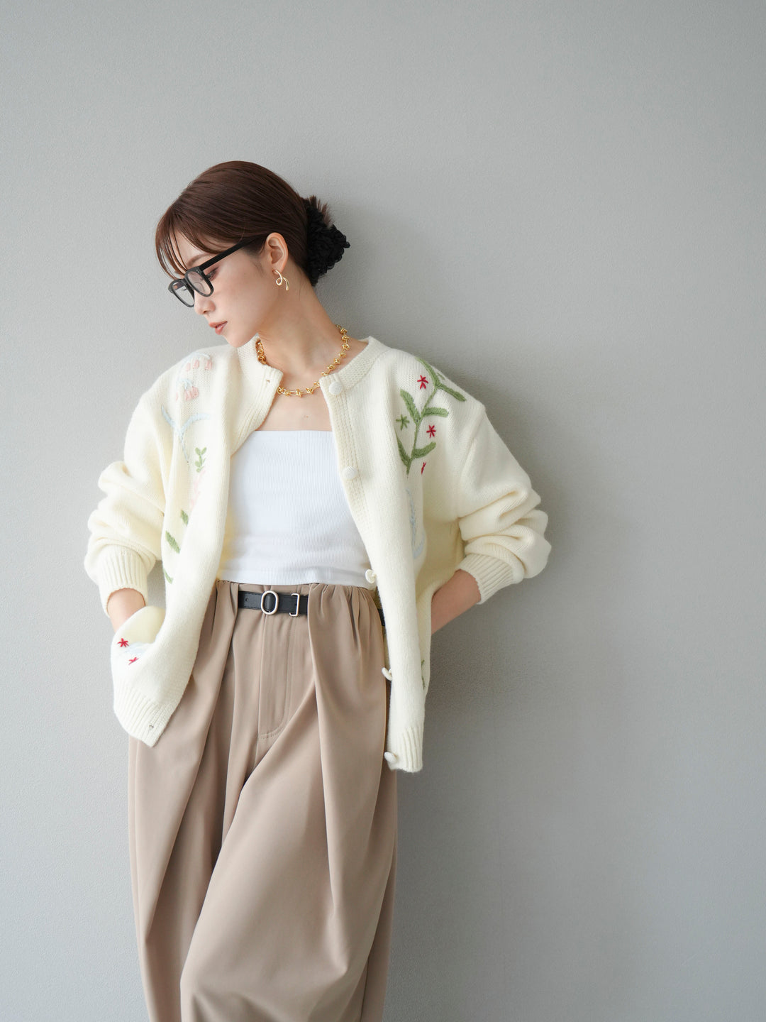 [SET]フラワー刺繍ニットカーディガン+ベルト付タックワイドパンツ(2set)