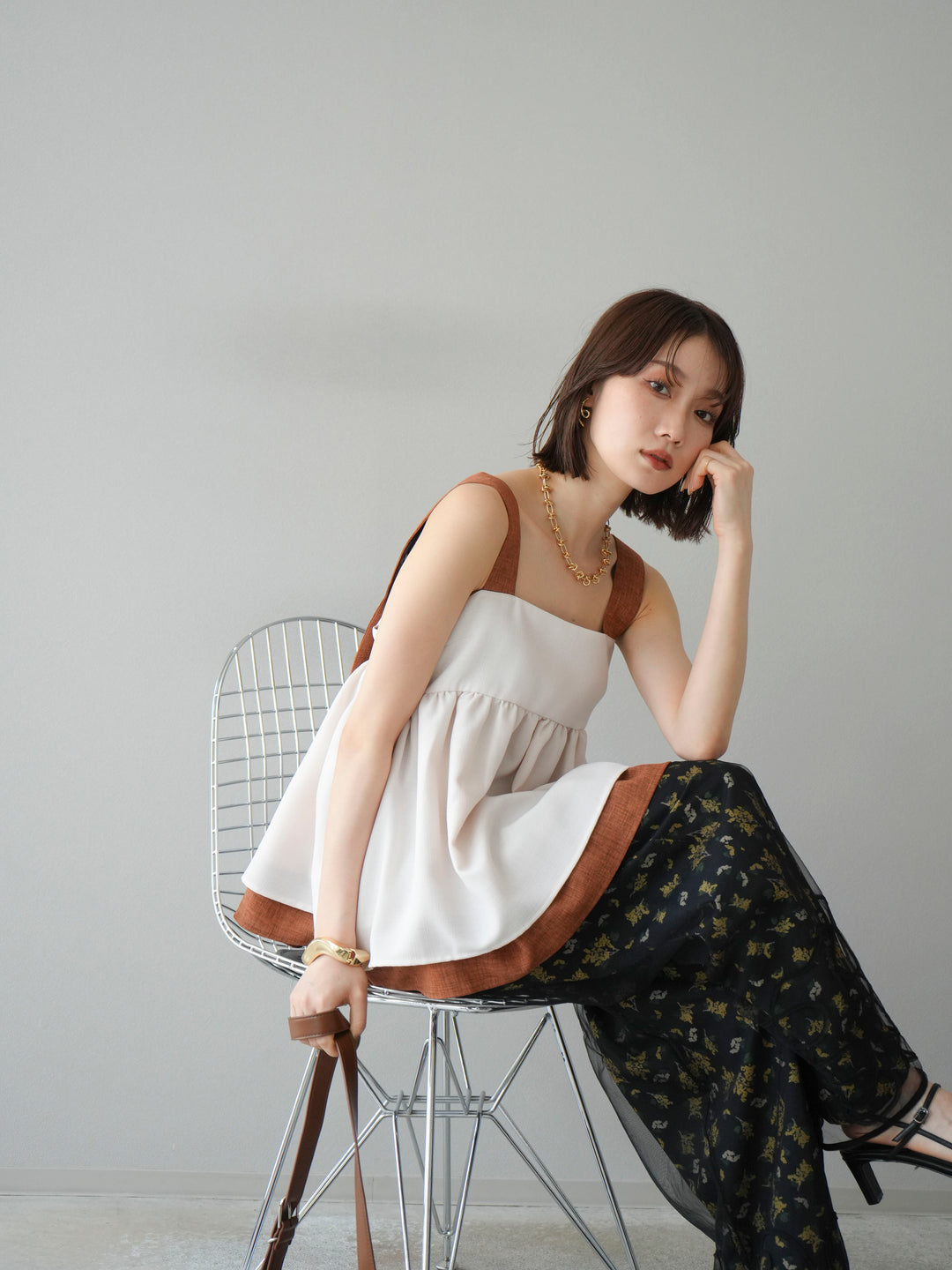 [SET]コード刺繍チュールレイヤードパンツ+ブーケプリントタックパンツ(2set)