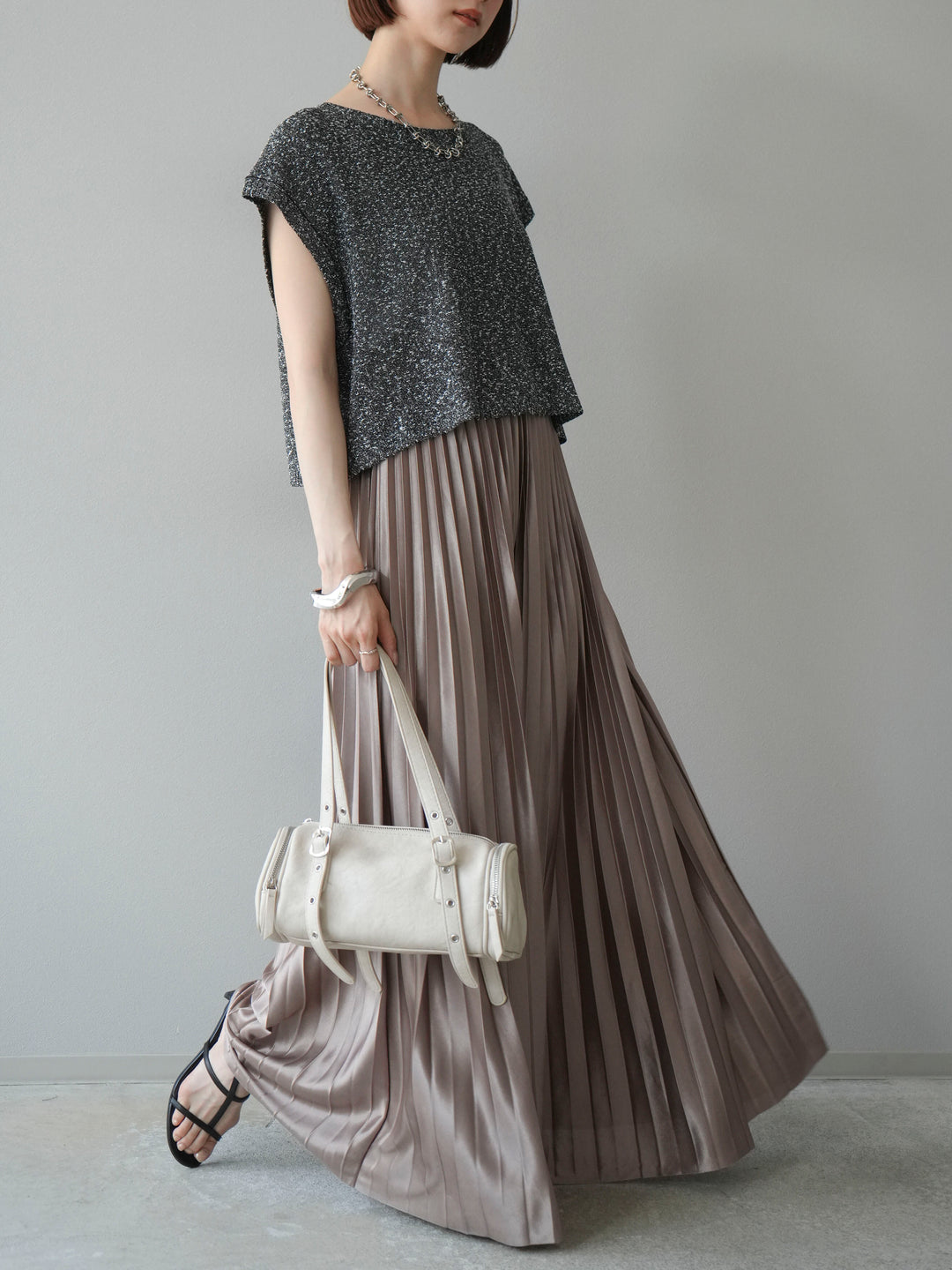 [SET]ネップヤーンクロップドニットベスト+サテンプリーツマキシスカート(2set)