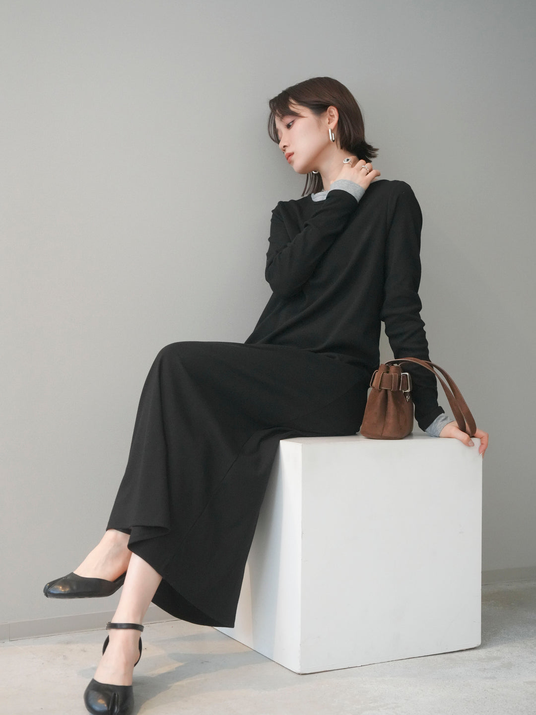 [予約]配色レイヤードヘンリーネックカットリブワンピース/black