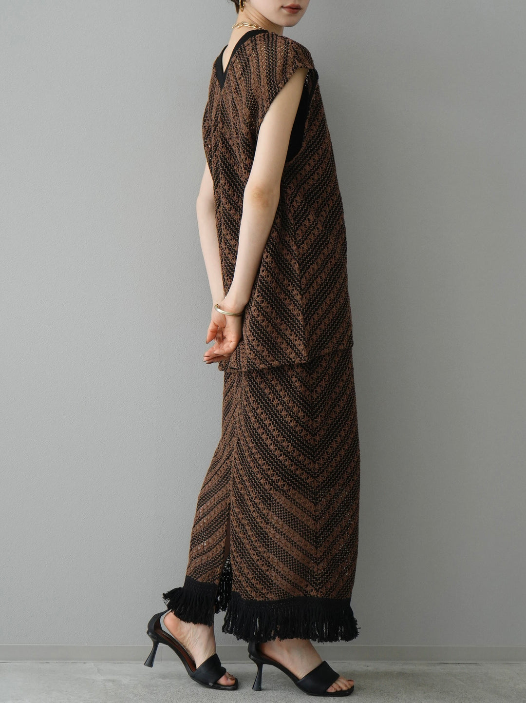 [Pre-order] Crochet Fringe I-line Skirt/Brown