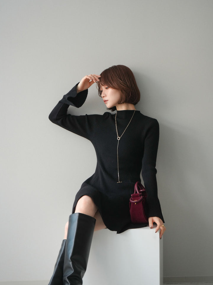 [予約]フレアリブニットミニワンピース/black