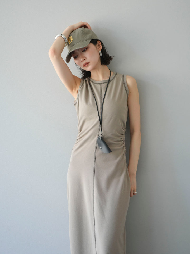 [予約]ウエストオープンステッチカットワンピース/ベージュ