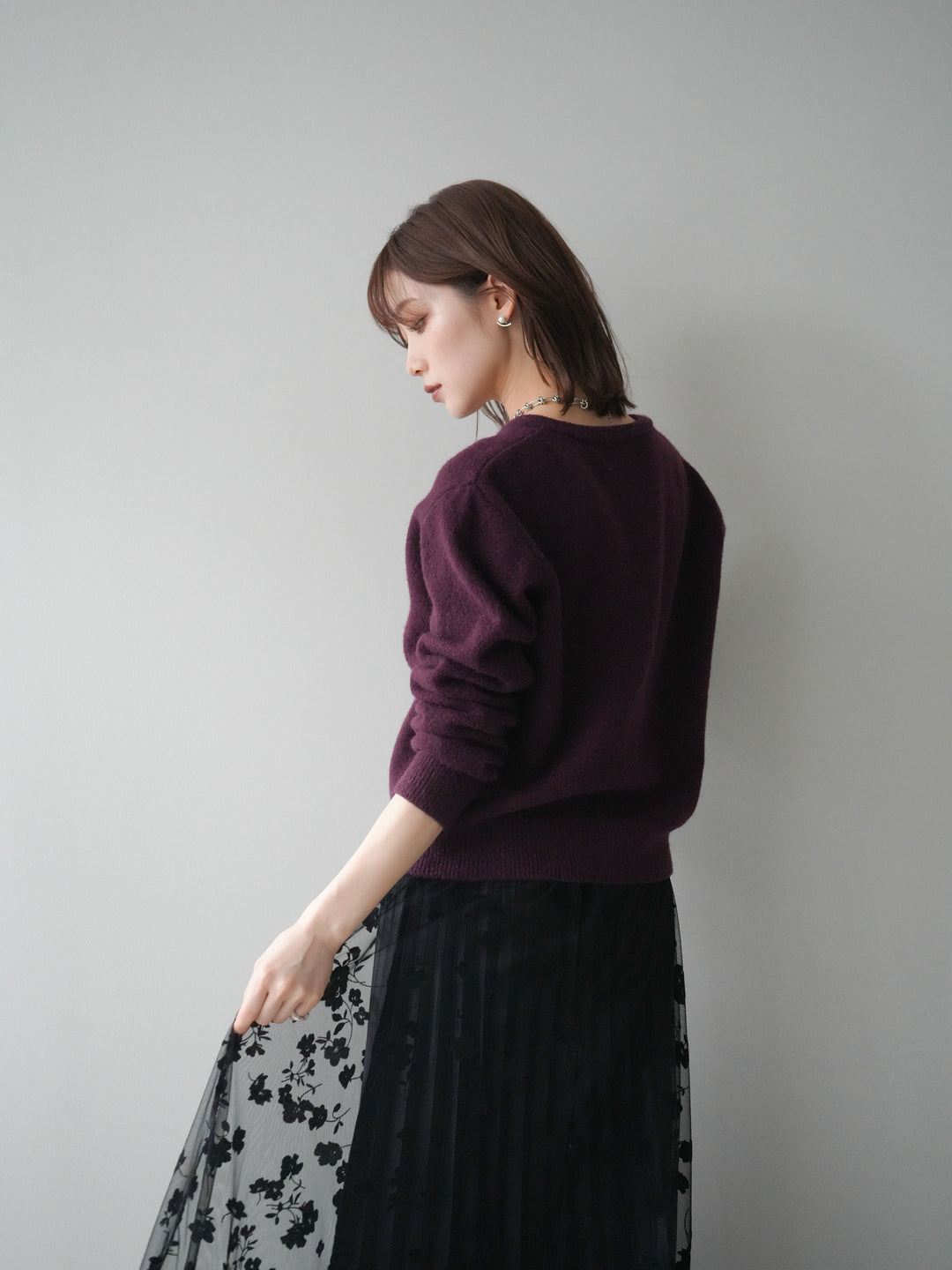 [SET]アンティークボタンニットカーディガン+フラワーフロッキーチュールプリーツスカート(2set)