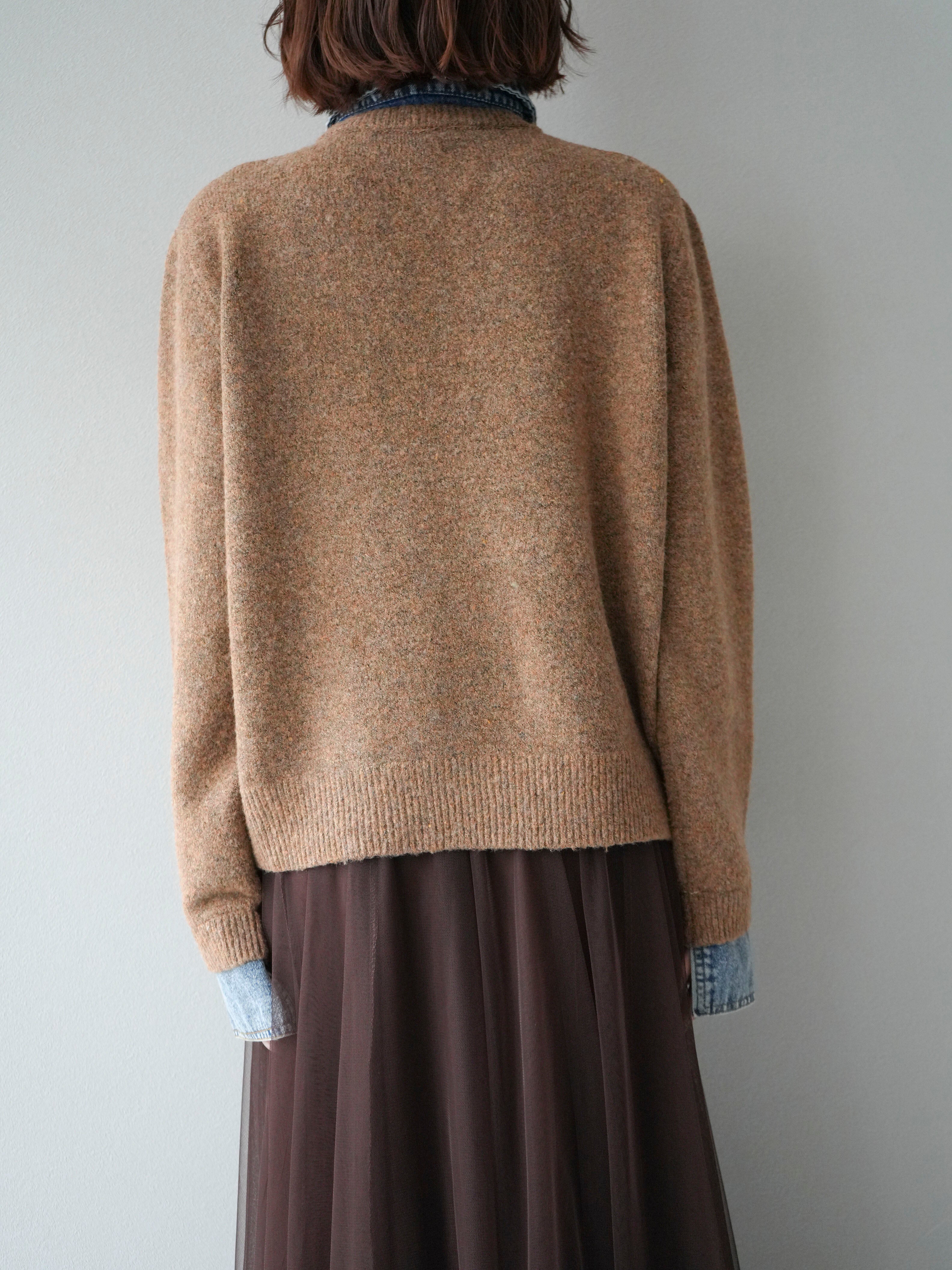 予約]デニム襟ボタンニットカーディガン/キャメル– Lumier