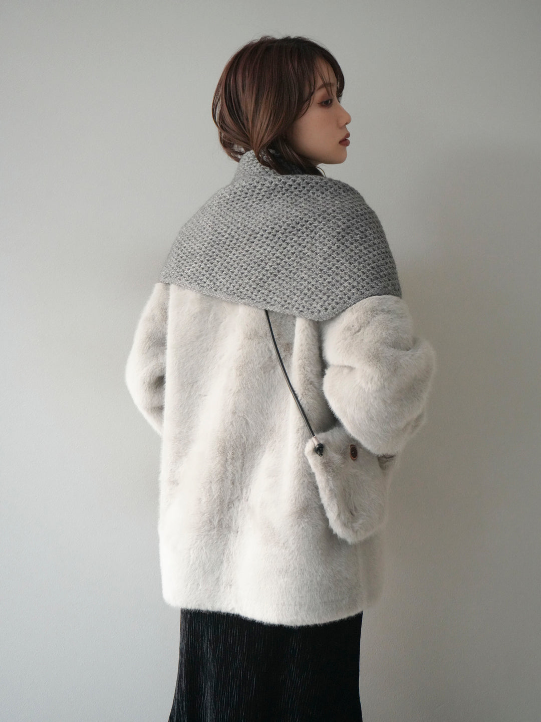 [予約]バッグ付エコファーノーカラーコート/gray