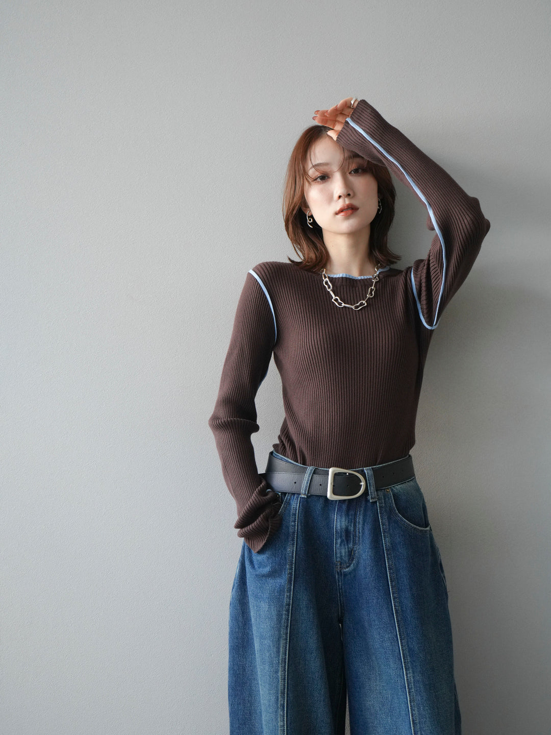 [予約]バイカラークルーネックリブニットトップス/brown