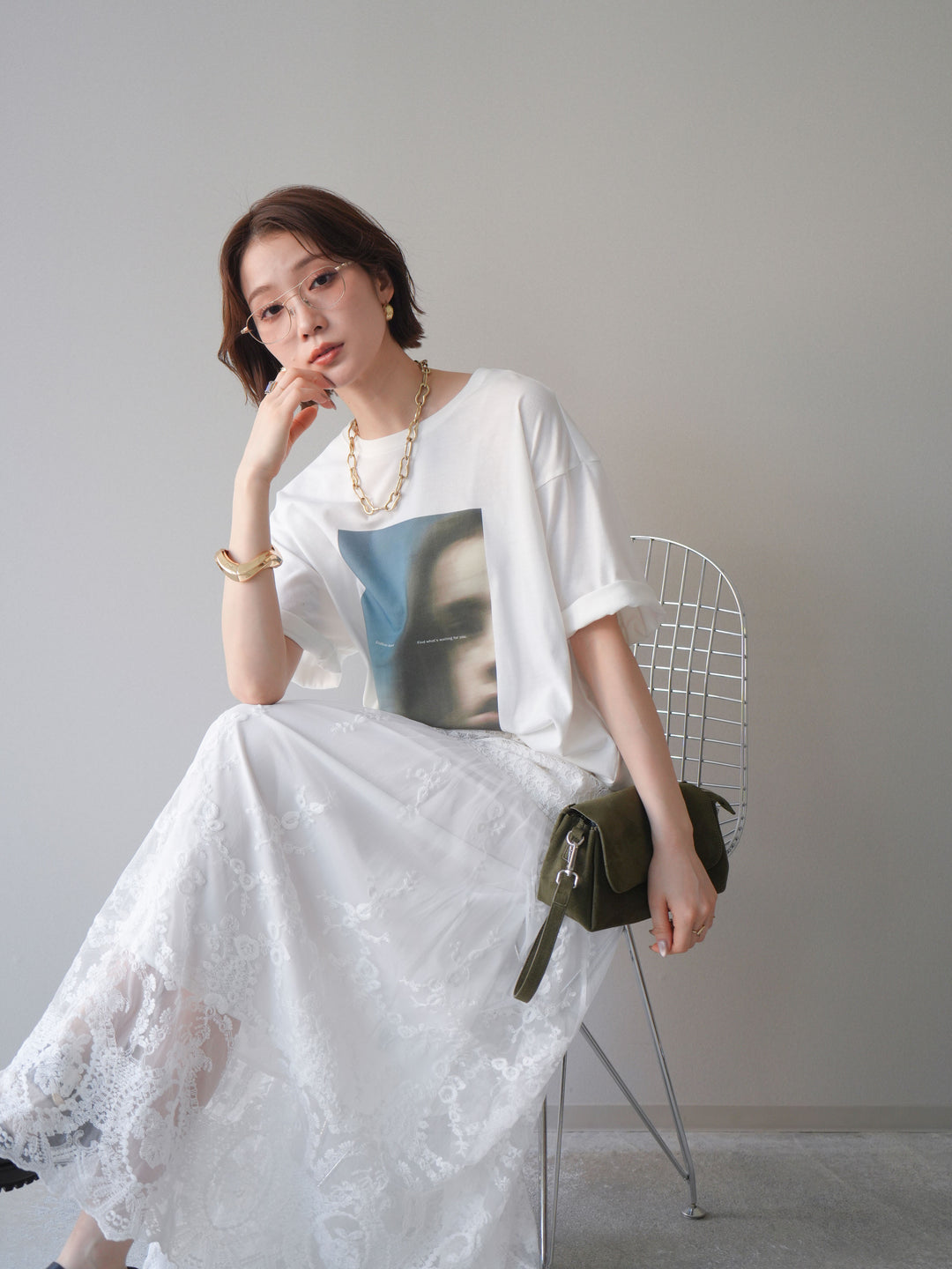 [SET]ブラーアートフォトTシャツ+シアーレースマキシスカート(2set)