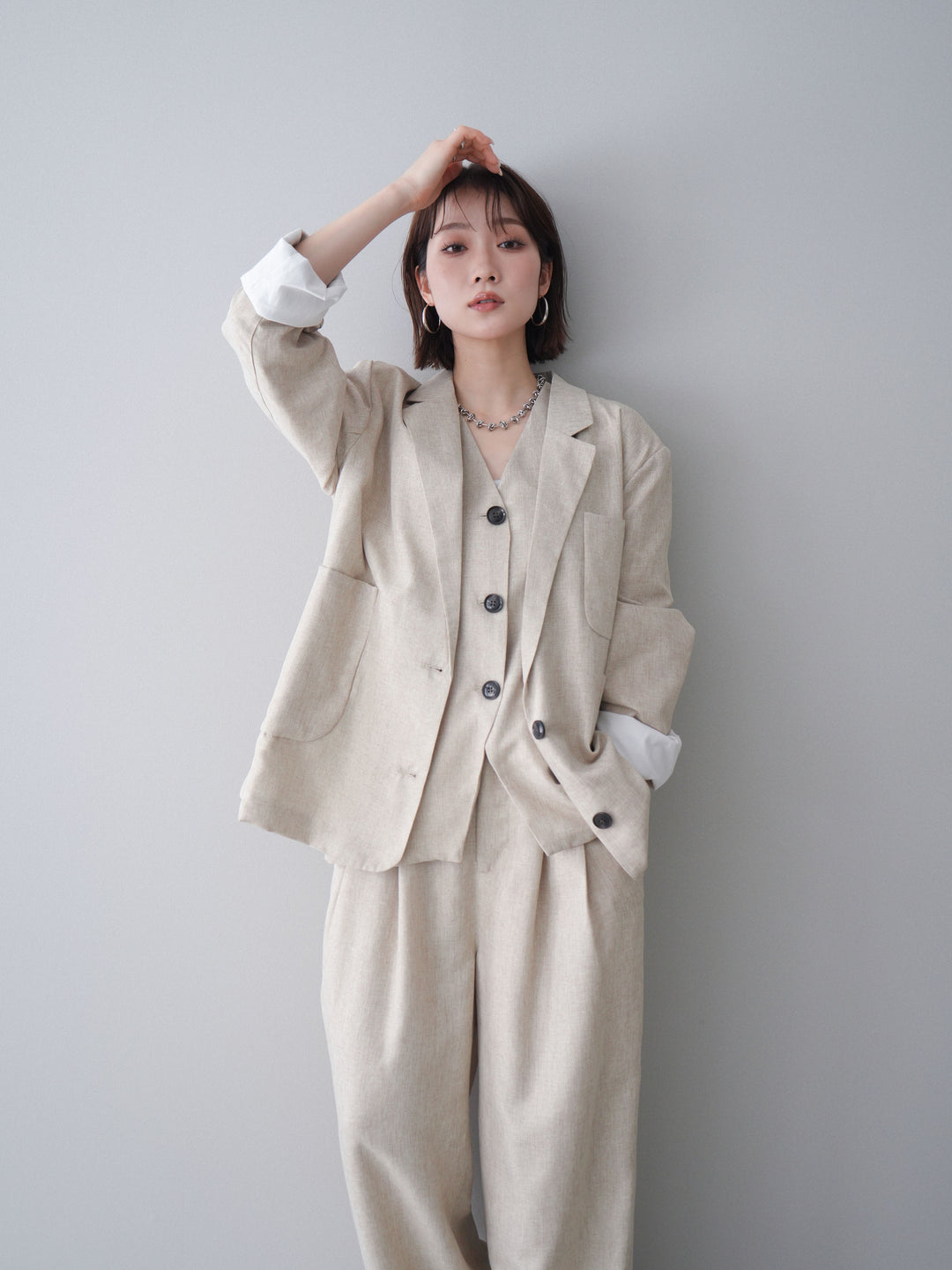 [SET]リネンライクテーラードジャケット+リネンライクバックオープンジレ+リネンライクタックワイドパンツ(3set)