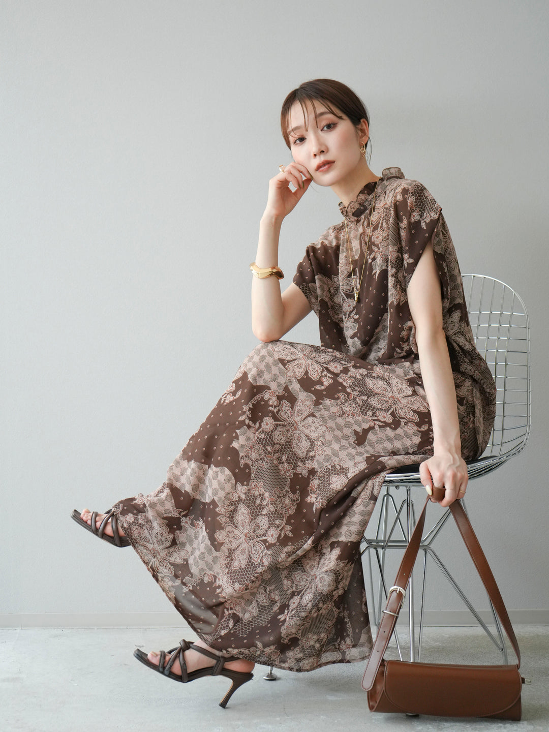 [SET] 花朵圖案法式袖襯衫 + 花朵圖案喇叭裙 (2 套)